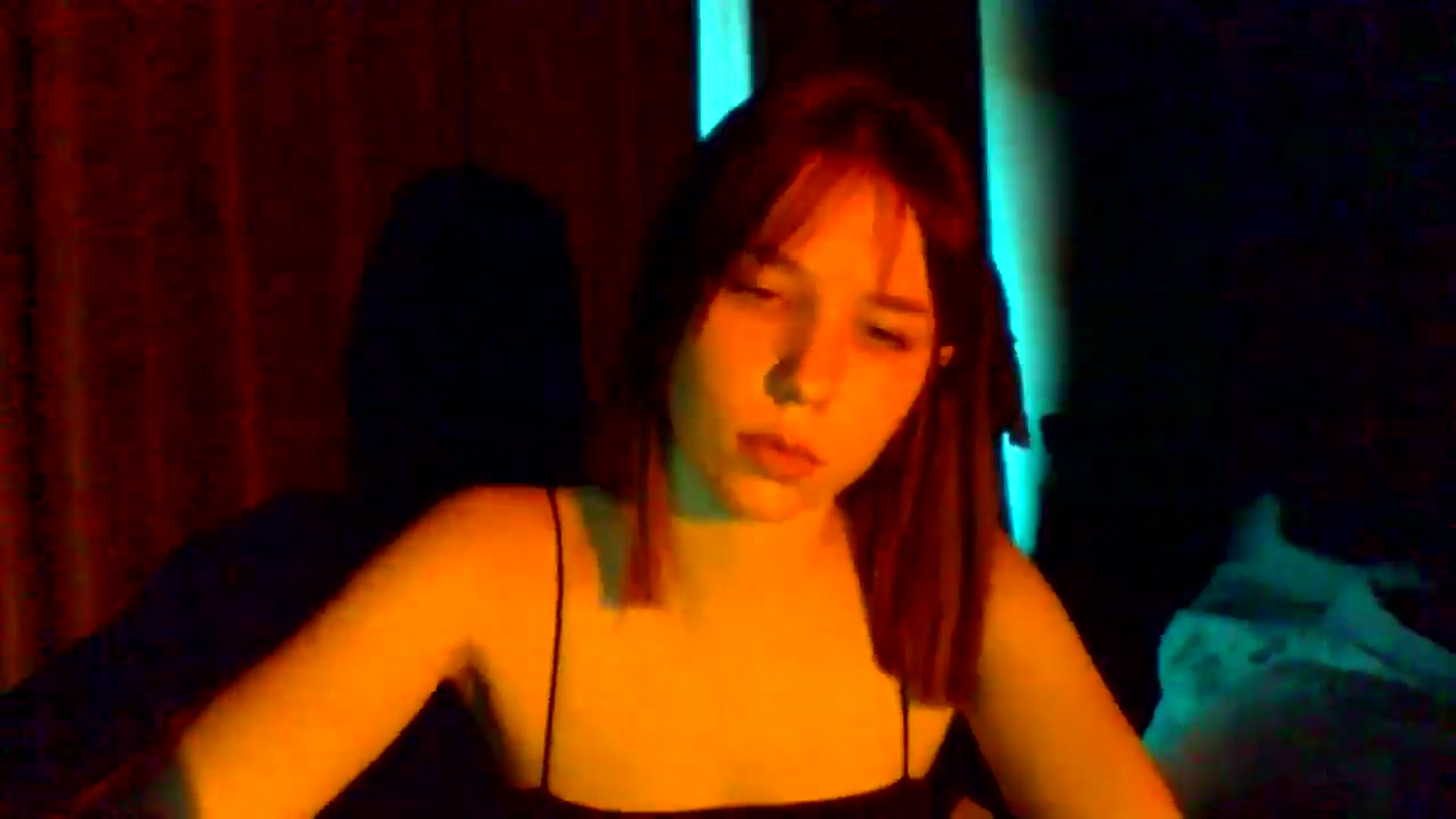 Gallery image thumbnail from PollyStix's myfreecams stream on, 10/31/2025, 13:31 image 3 of 20