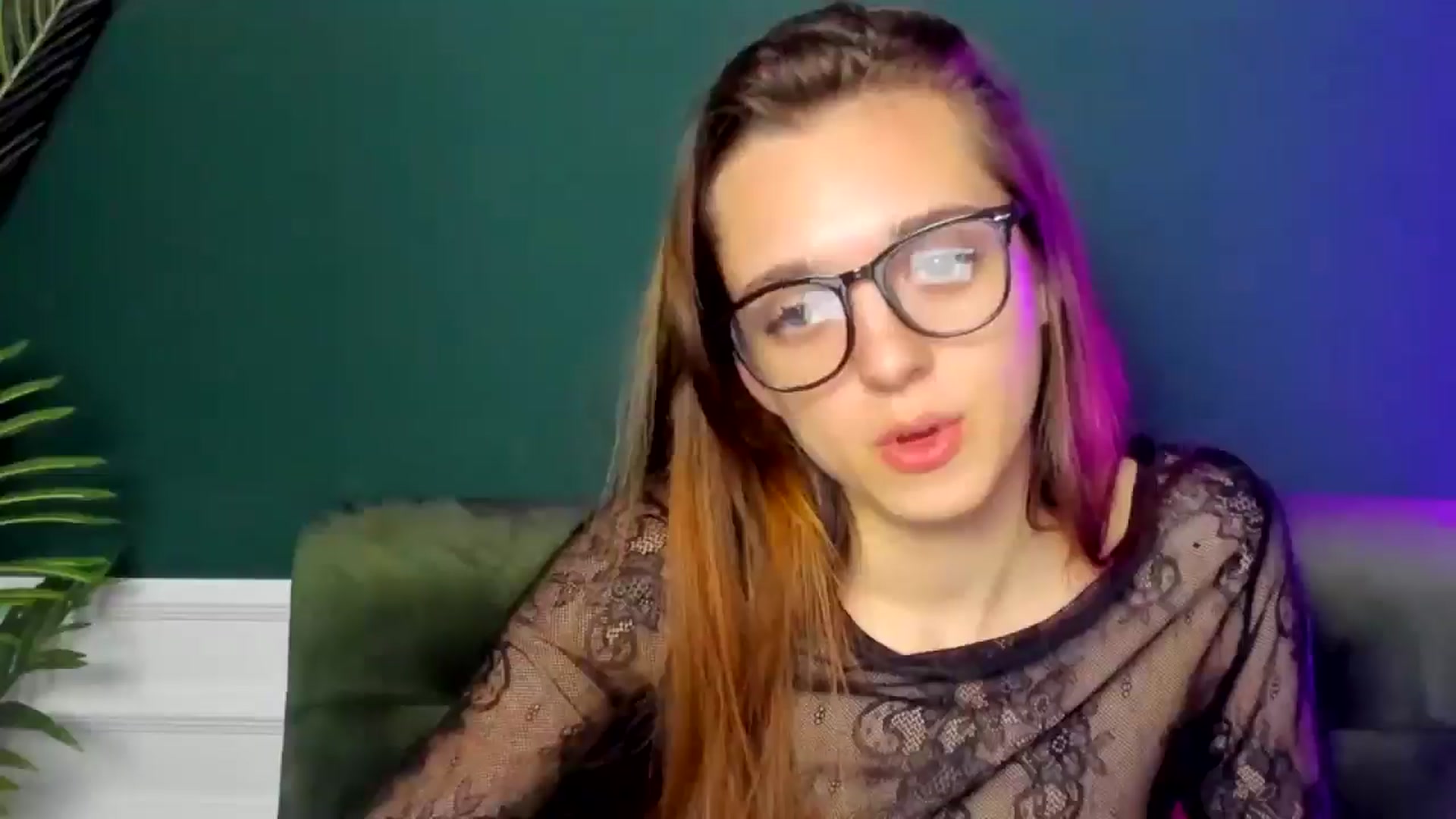 Gallery image thumbnail from PollyVibe's myfreecams stream on, 04/15/2025, 11:00 image 6 of 20