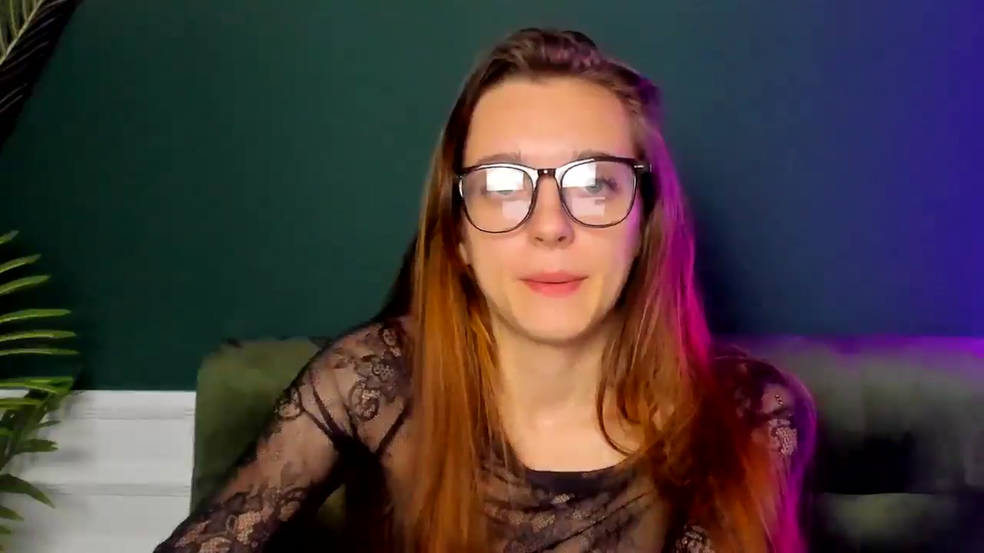 Gallery image thumbnail from PollyVibe's myfreecams stream on, 04/15/2025, 11:00 image 16 of 20