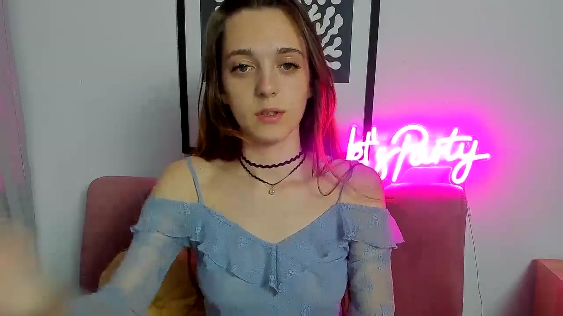 Gallery image thumbnail from PollyVibe's myfreecams stream on, 04/16/2025, 10:53 image 18 of 20