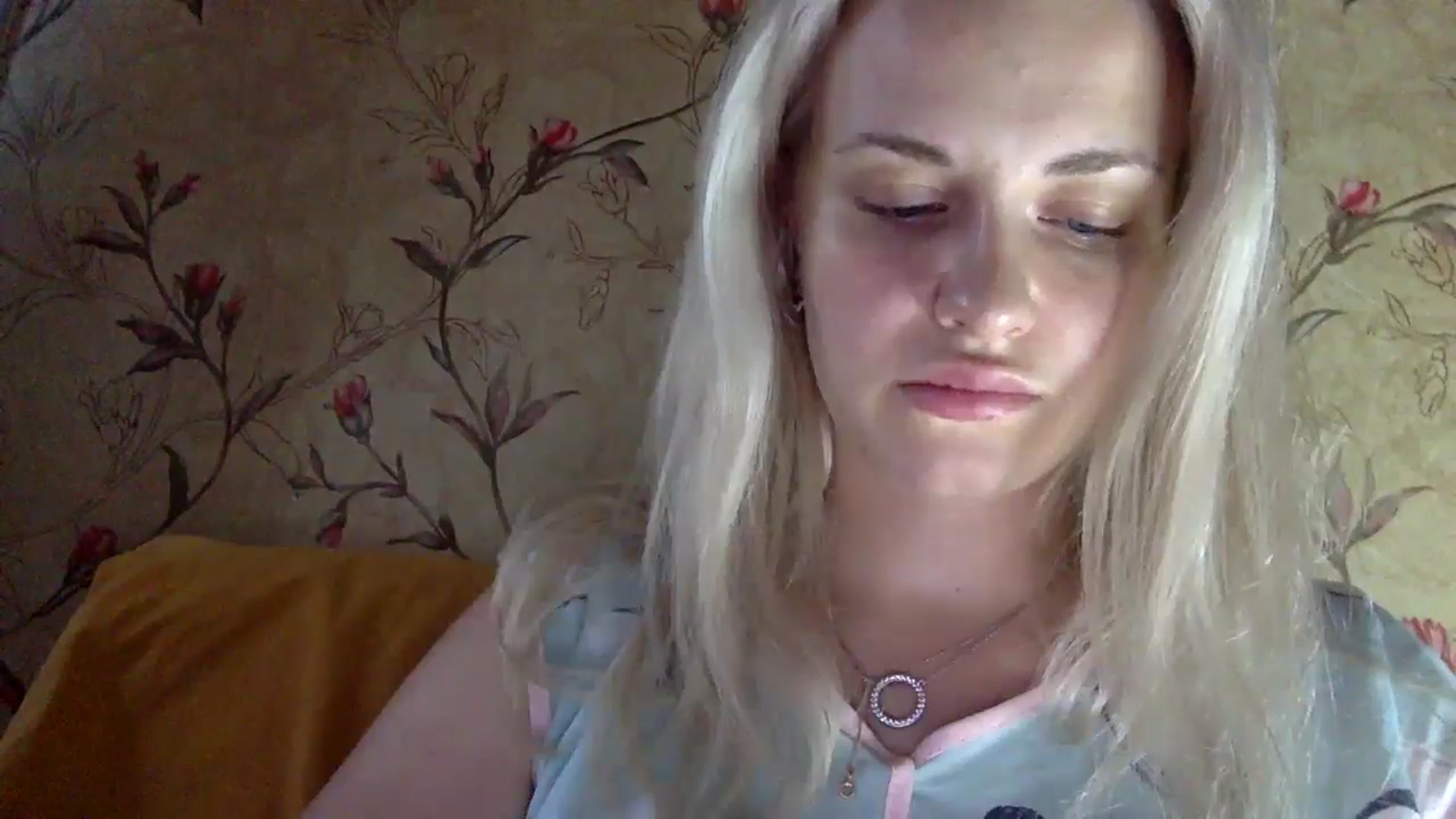 Gallery image thumbnail from Polly_213109's myfreecams stream on, 07/27/2024, 13:32 image 2 of 20