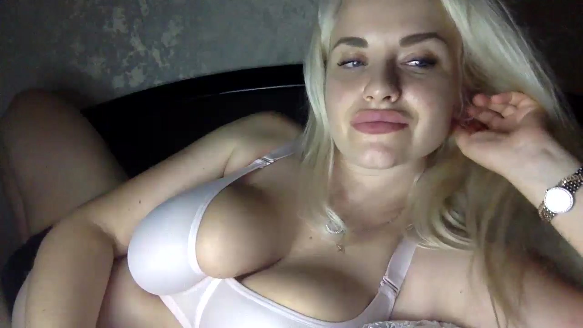 Gallery image thumbnail from Polly_213109's myfreecams stream on, 08/02/2024, 23:01 image 20 of 20