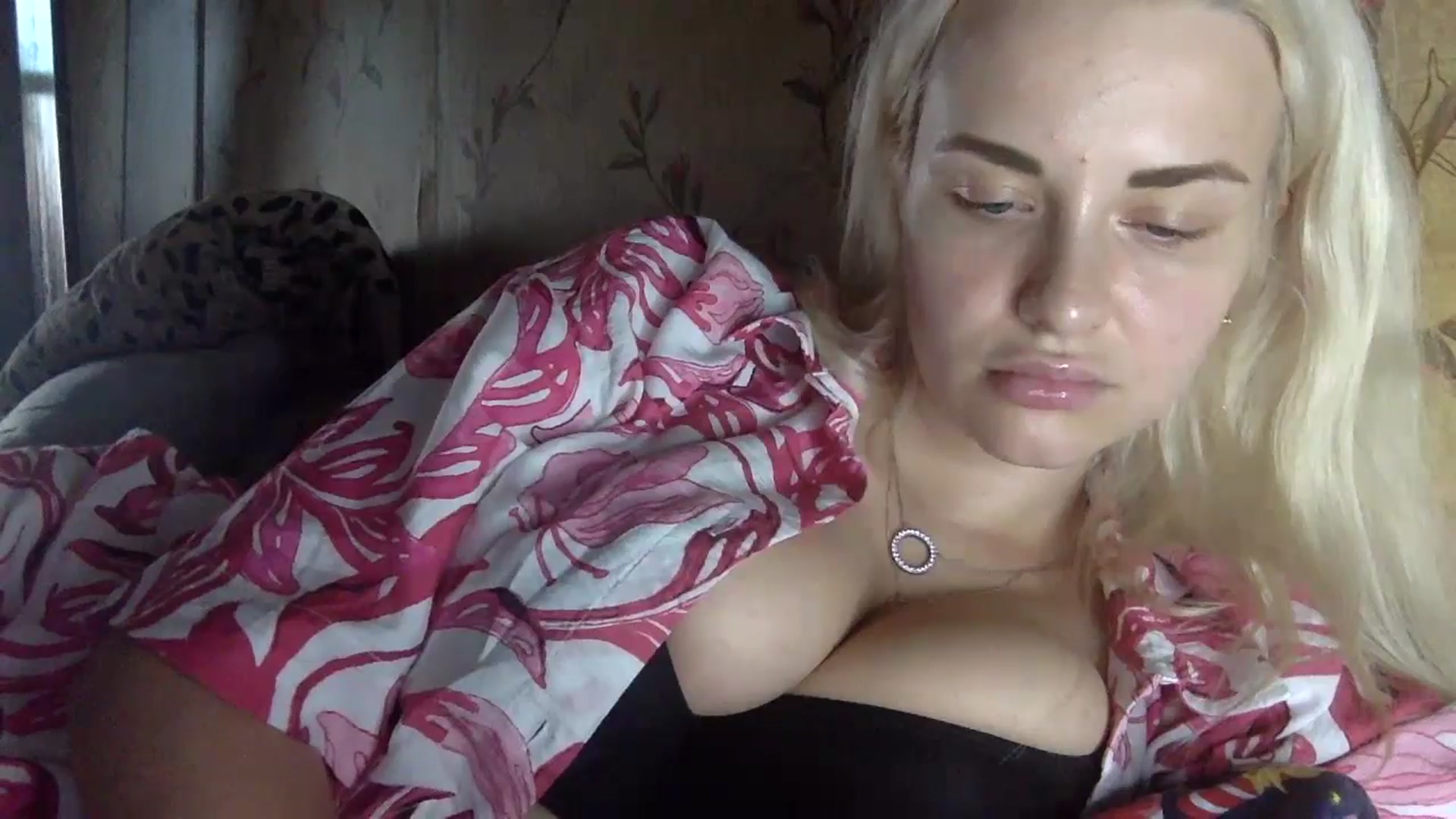 Gallery image thumbnail from Polly_213109's myfreecams stream on, 08/29/2024, 12:30 image 16 of 20