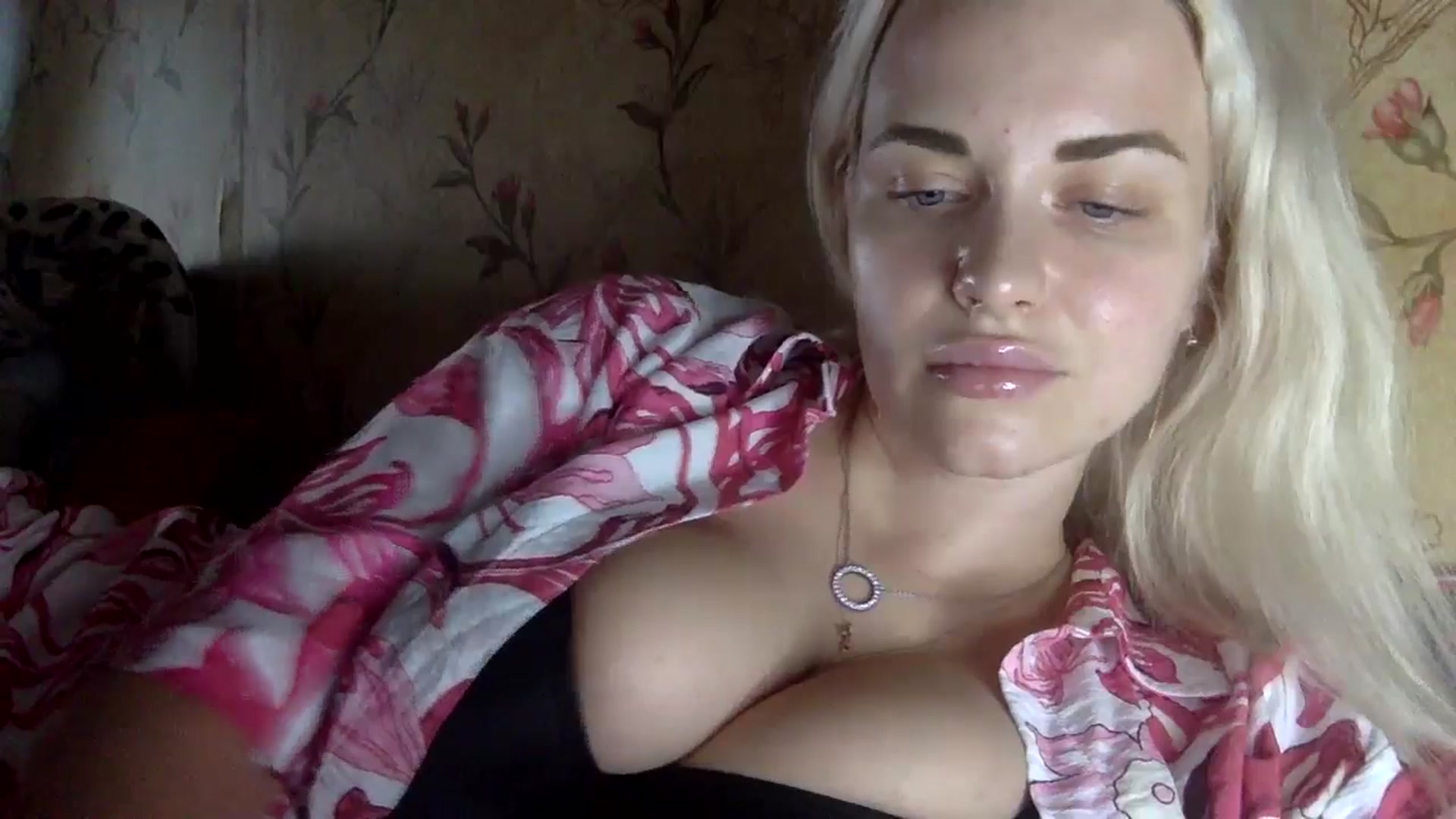 Gallery image thumbnail from Polly_213109's myfreecams stream on, 08/29/2024, 13:34 image 10 of 20
