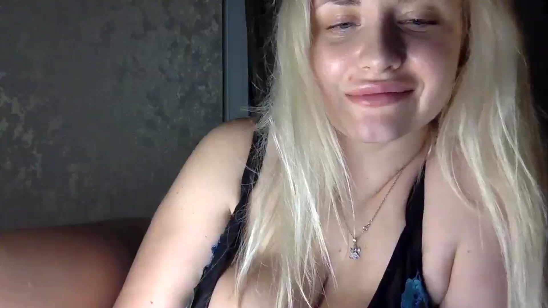Gallery image thumbnail from Polly_213109's myfreecams stream on, 11/21/2024, 01:18 image 13 of 20