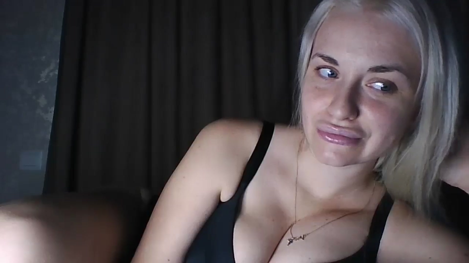 Gallery image thumbnail from Polly_213109's myfreecams stream on, 10/25/2025, 14:09 image 20 of 20