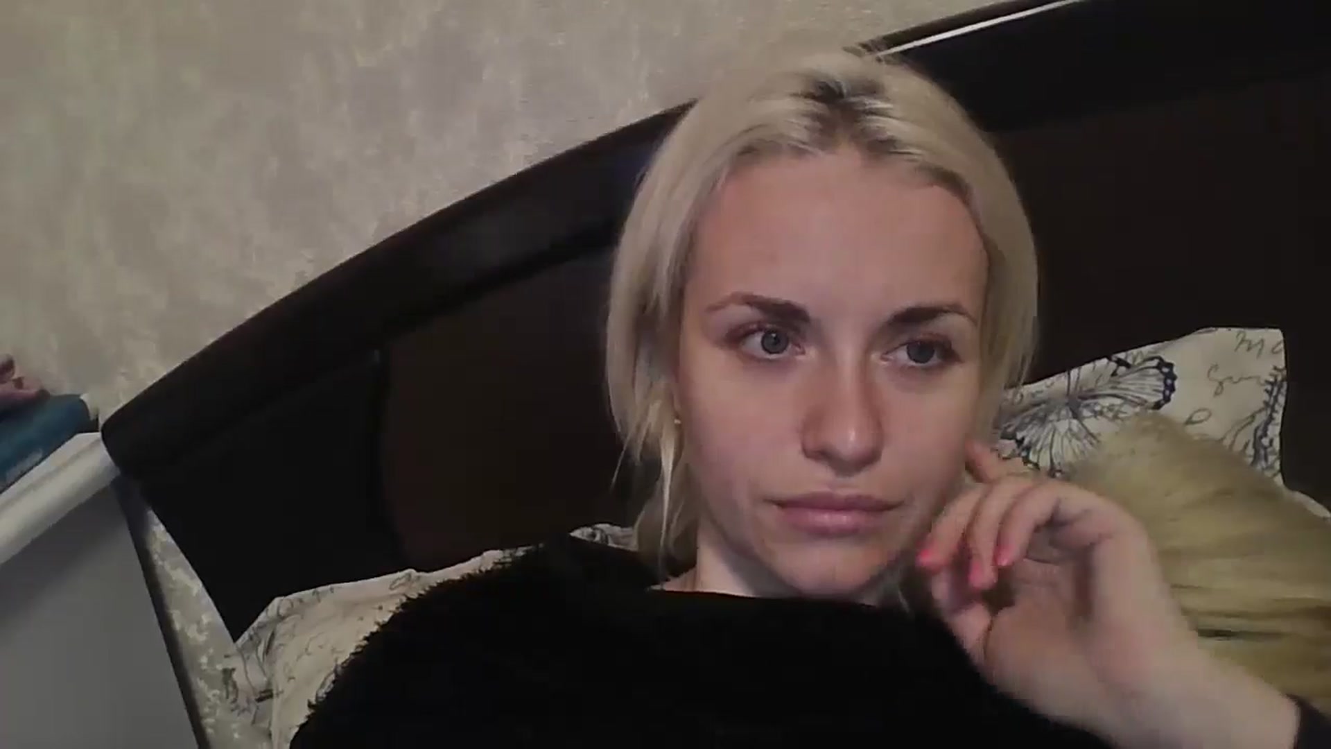 Gallery image thumbnail from Polly_213109's myfreecams stream on, 11/16/2025, 15:32 image 3 of 20