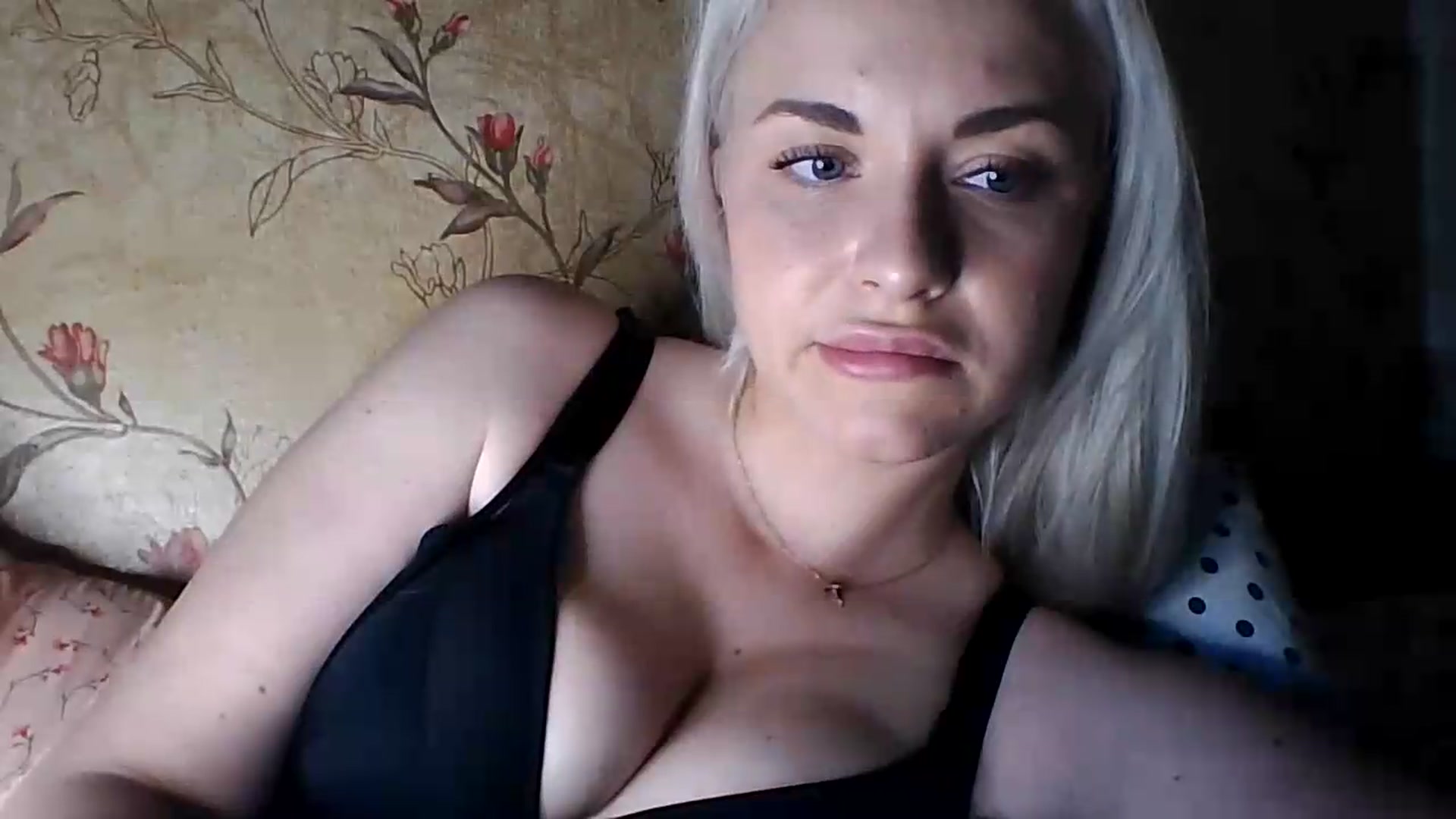 Gallery image thumbnail from Polly_213109's myfreecams stream on, 05/27/2026, 13:20 image 7 of 20