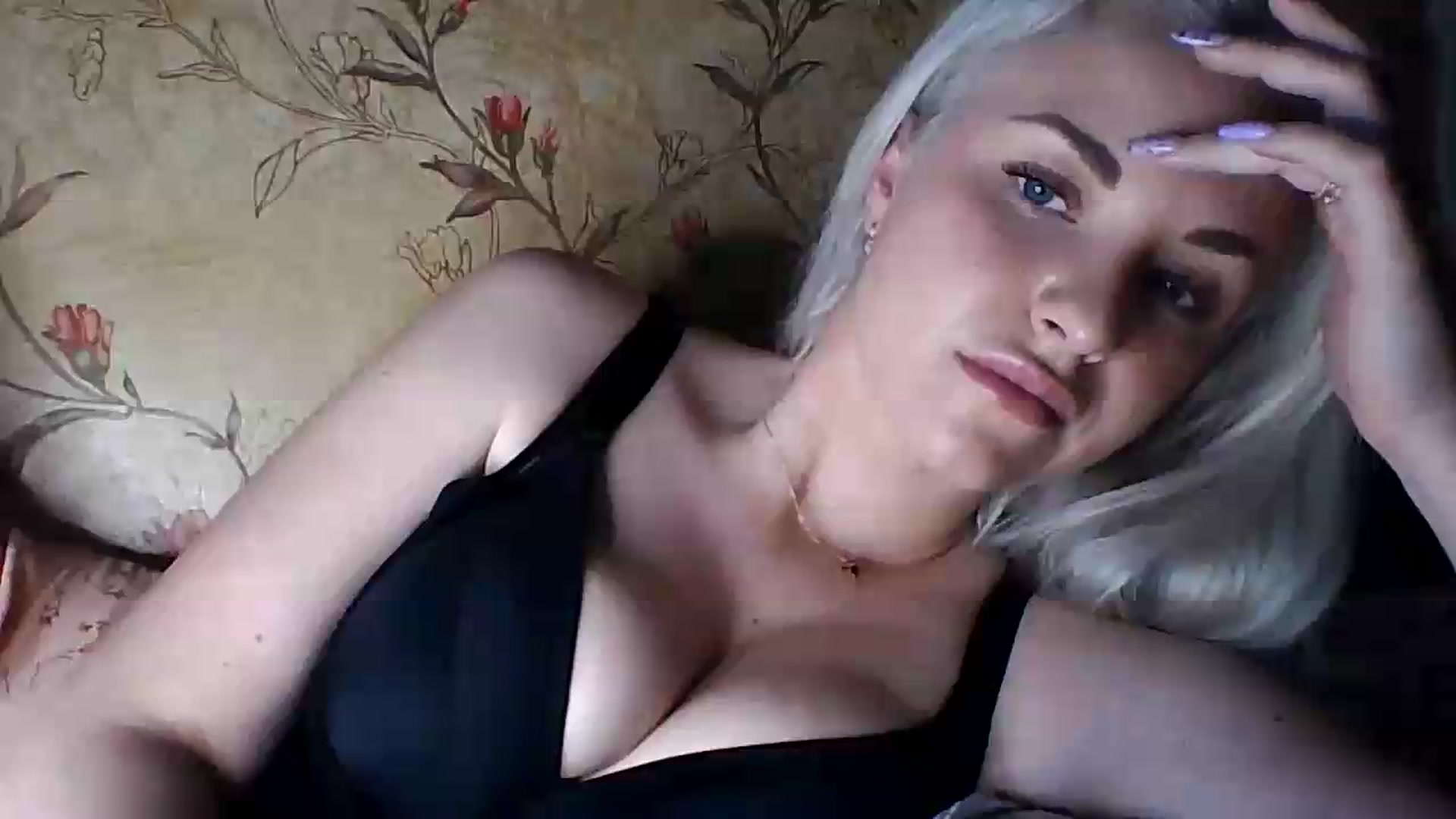 Gallery image thumbnail from Polly_213109's myfreecams stream on, 05/27/2026, 13:20 image 3 of 20