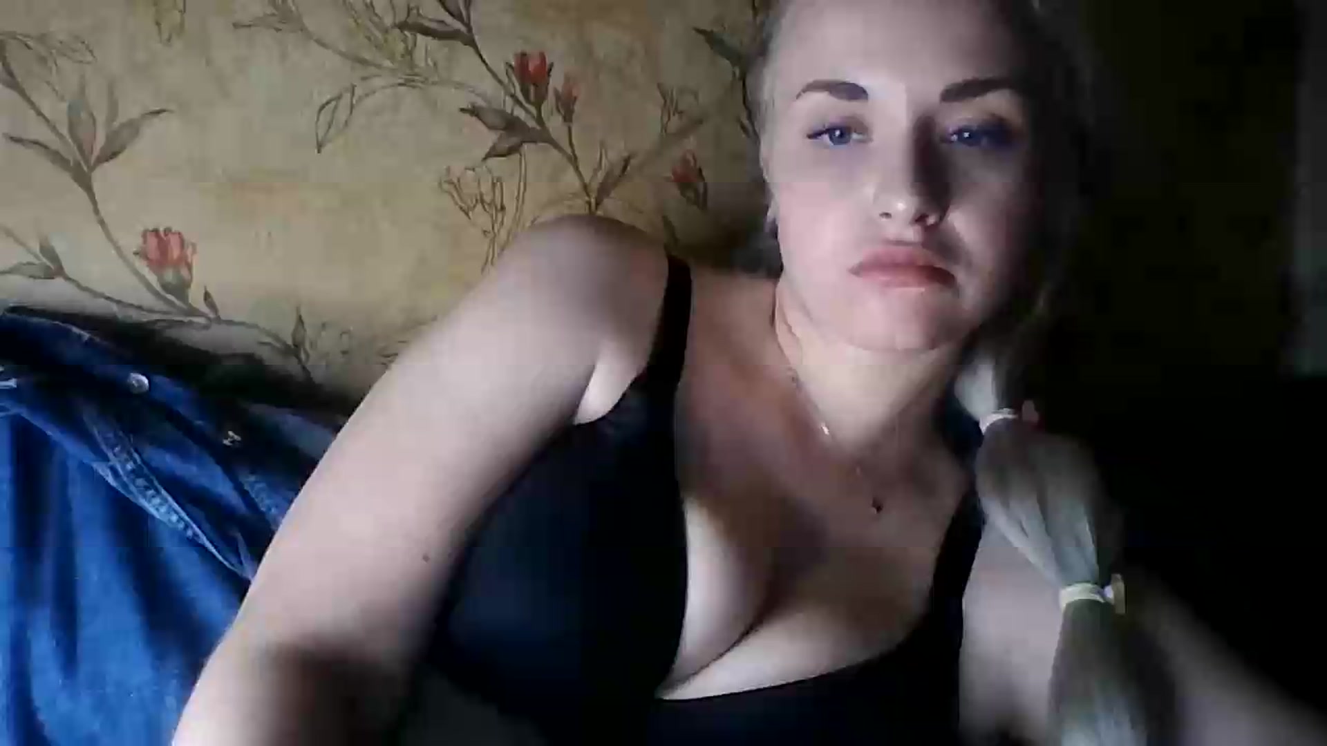 Gallery image thumbnail from Polly_213109's myfreecams stream on, 06/02/2026, 15:48 image 1 of 20