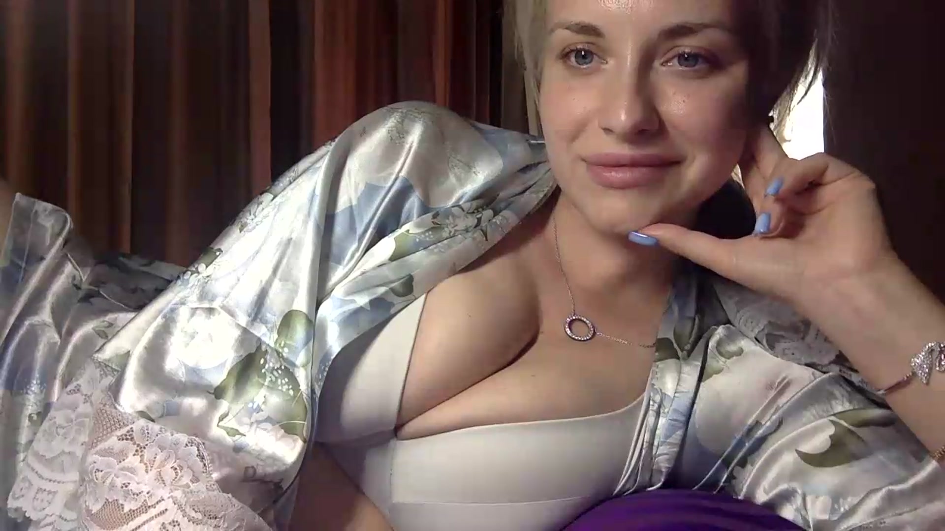 Gallery image thumbnail from Polly_213109's myfreecams stream on, 09/02/2026, 08:32 image 6 of 20