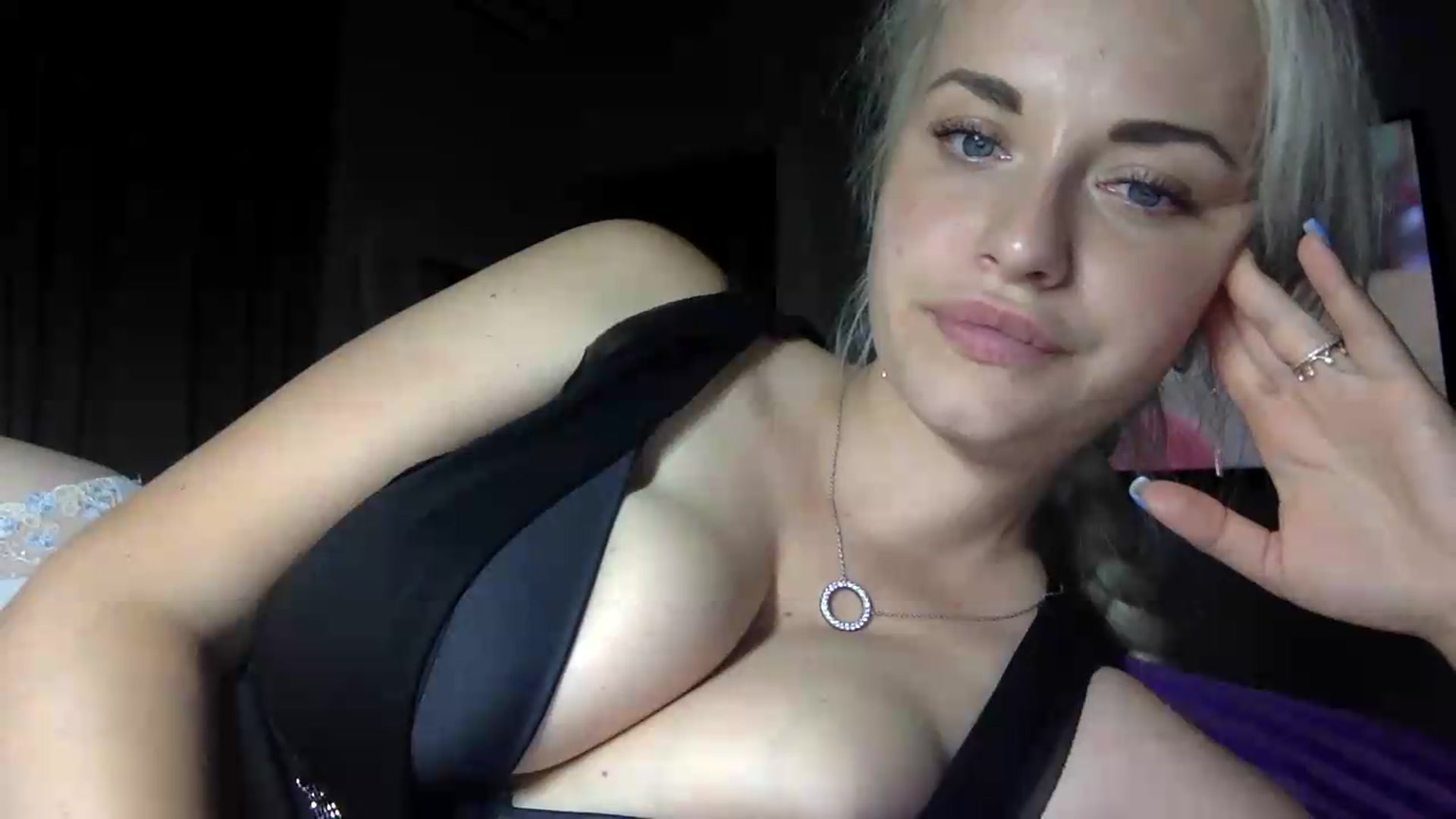 Gallery image thumbnail from Polly_213109's myfreecams stream on, 09/02/2026, 23:16 image 4 of 20