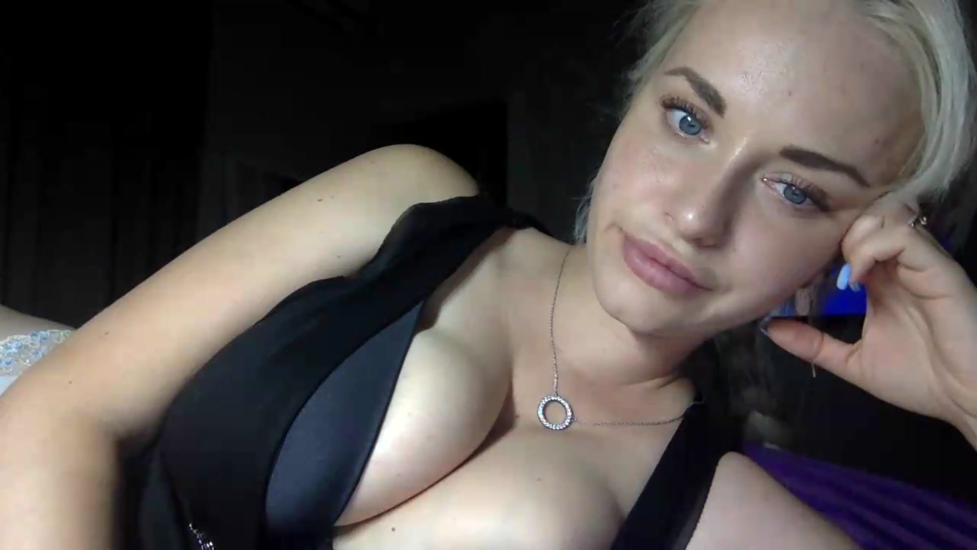Gallery image thumbnail from Polly_213109's myfreecams stream on, 09/02/2026, 23:16 image 7 of 20