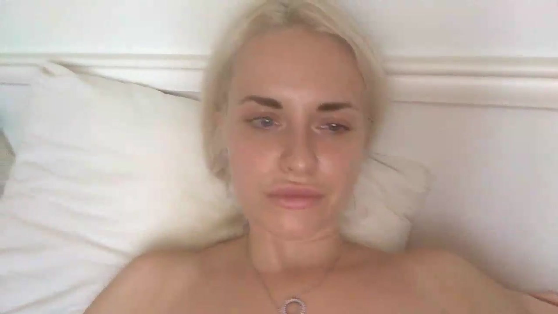 Gallery image thumbnail from Polly_213109's myfreecams stream on, 09/05/2026, 07:40 image 18 of 20