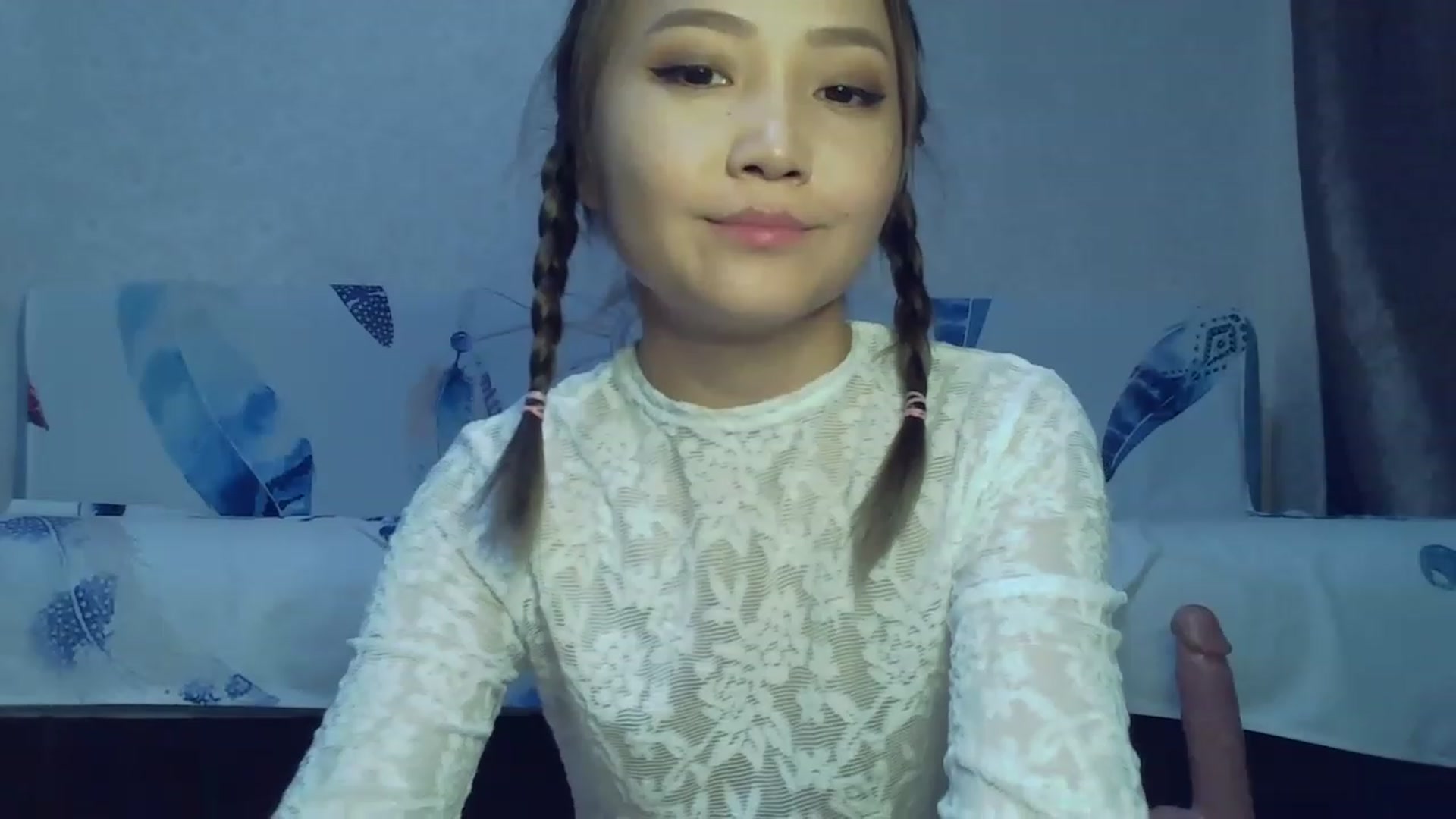 Gallery image thumbnail from PonyTail_Baby's myfreecams stream on, 11/15/2022, 13:04 image 15 of 20