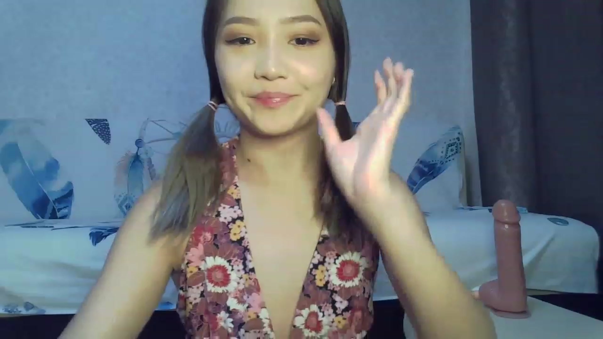 Gallery image thumbnail from PonyTail_Baby's myfreecams stream on, 11/24/2022, 08:38 image 9 of 20