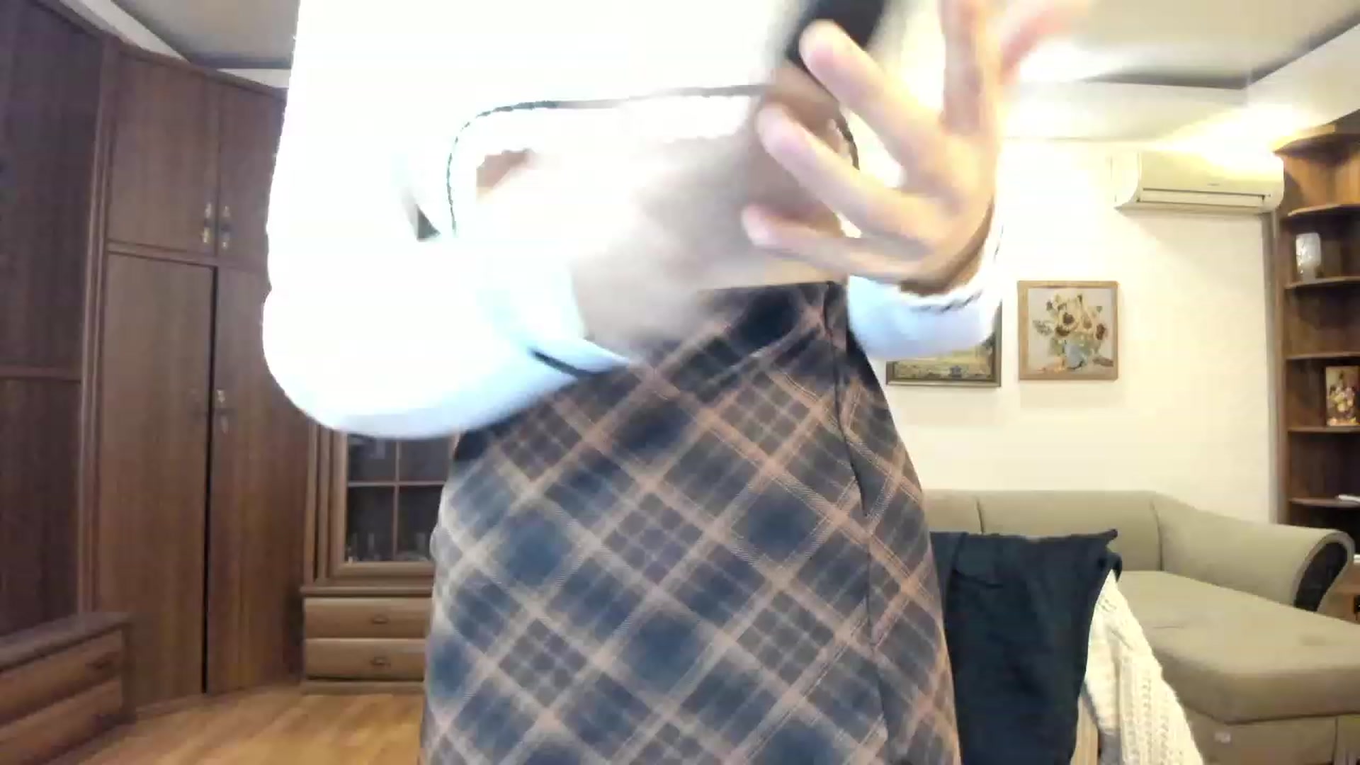 Gallery image thumbnail from PoofMe1's myfreecams stream on, 12/05/2022, 14:50 image 1 of 20