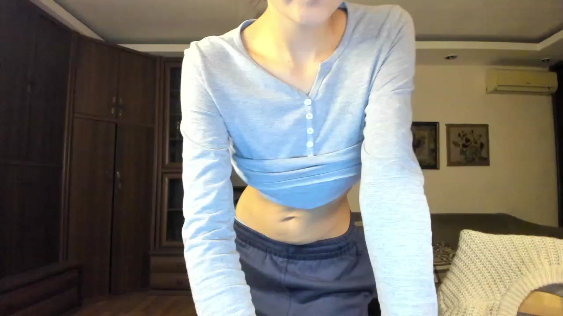 Gallery image thumbnail from PoofMe1's myfreecams stream on, 12/12/2022, 15:03 image 1 of 20