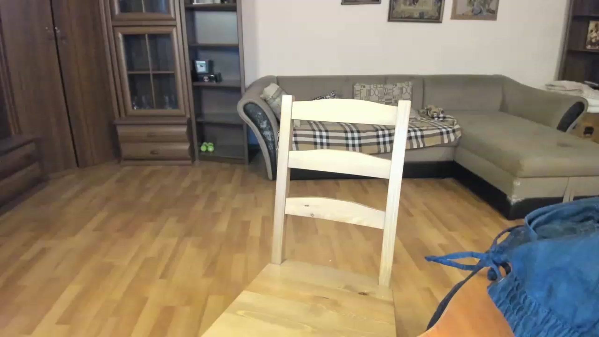 Gallery image thumbnail from PoofMe1's myfreecams stream on, 12/19/2022, 16:24 image 12 of 20
