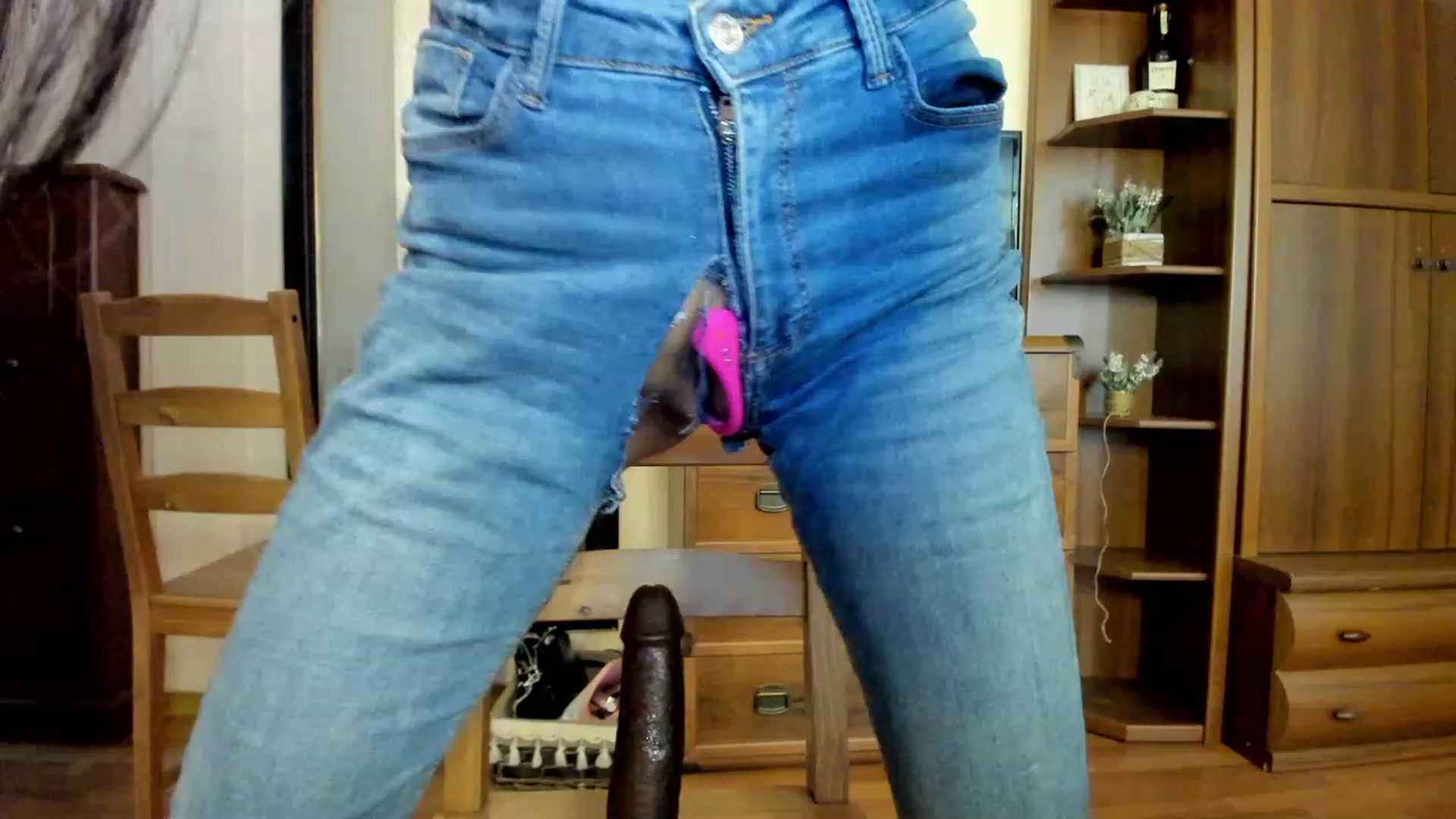 Gallery image thumbnail from PoofMe1's myfreecams stream on, 03/25/2023, 04:21 image 7 of 20