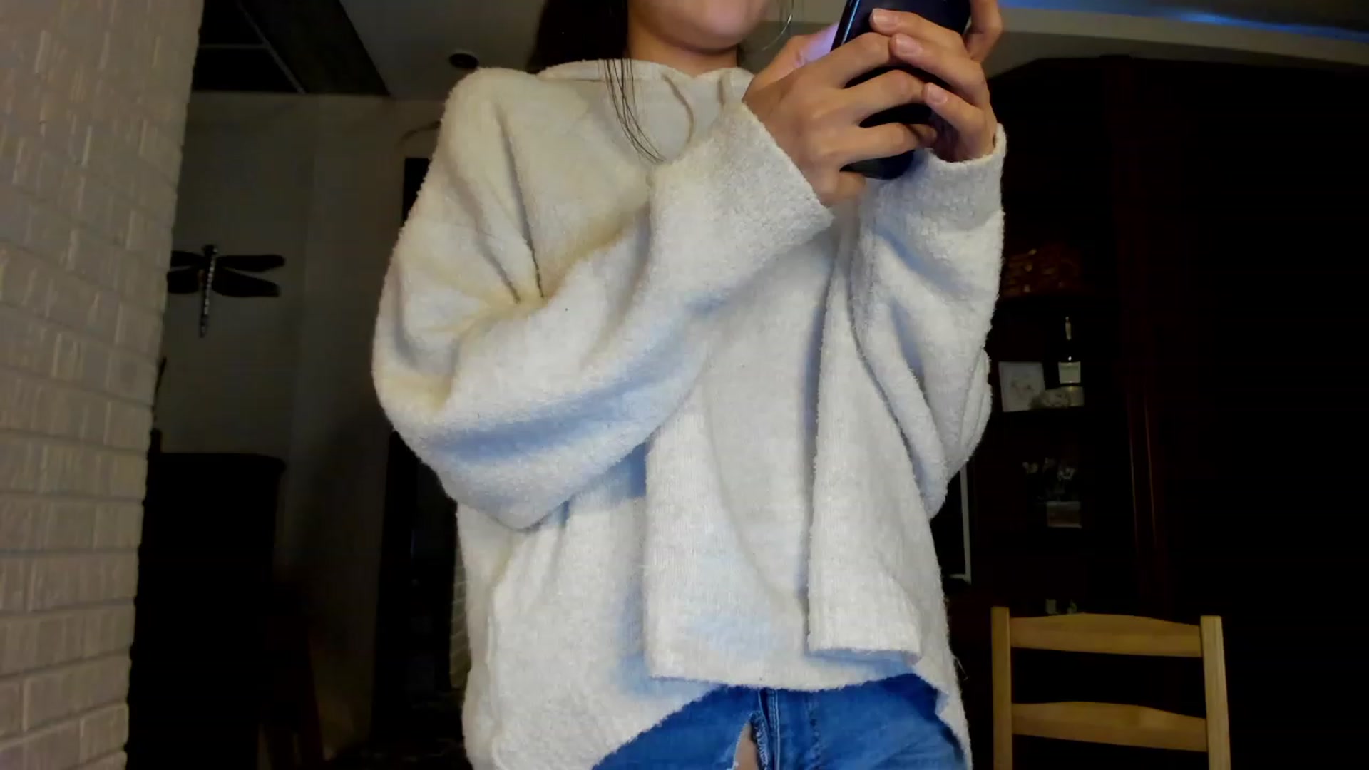 Gallery image thumbnail from PoofMe1's myfreecams stream on, 03/29/2023, 15:17 image 6 of 20