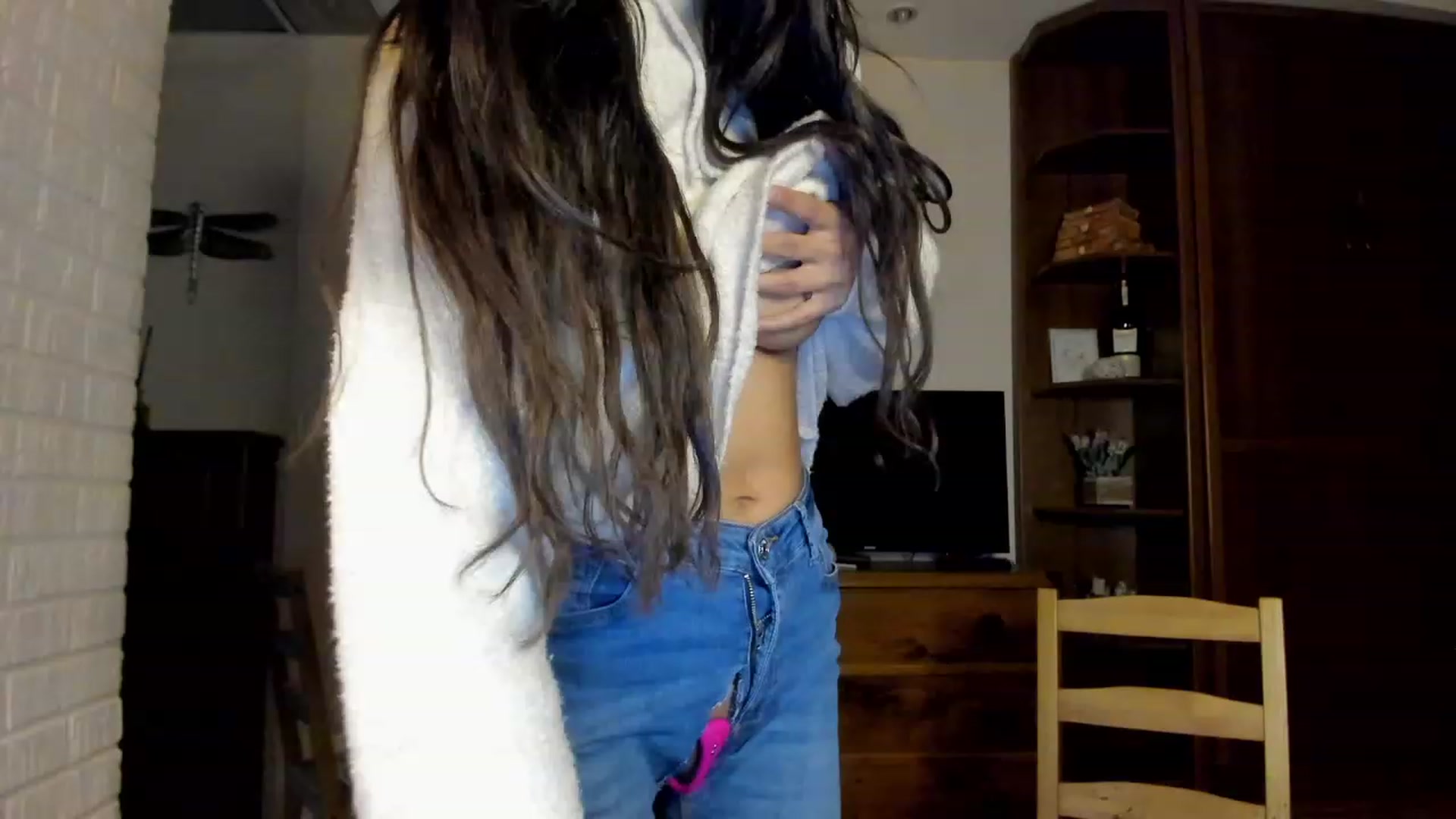 Gallery image thumbnail from PoofMe1's myfreecams stream on, 03/29/2023, 15:17 image 15 of 20