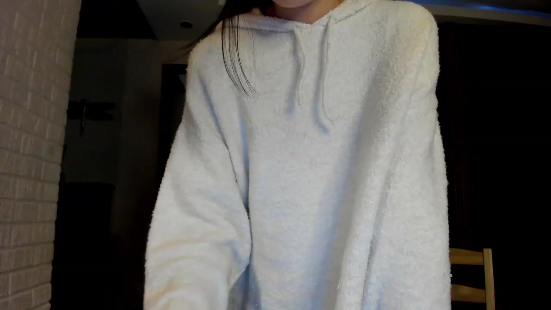 Gallery image thumbnail from PoofMe1's myfreecams stream on, 03/29/2023, 15:17 image 10 of 20