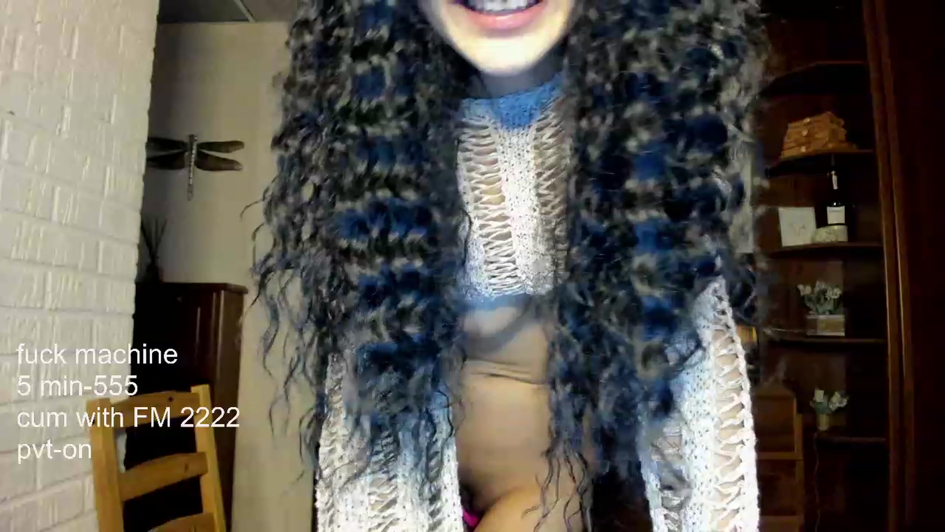Gallery image thumbnail from PoofMe1's myfreecams stream on, 04/11/2023, 16:05 image 9 of 20
