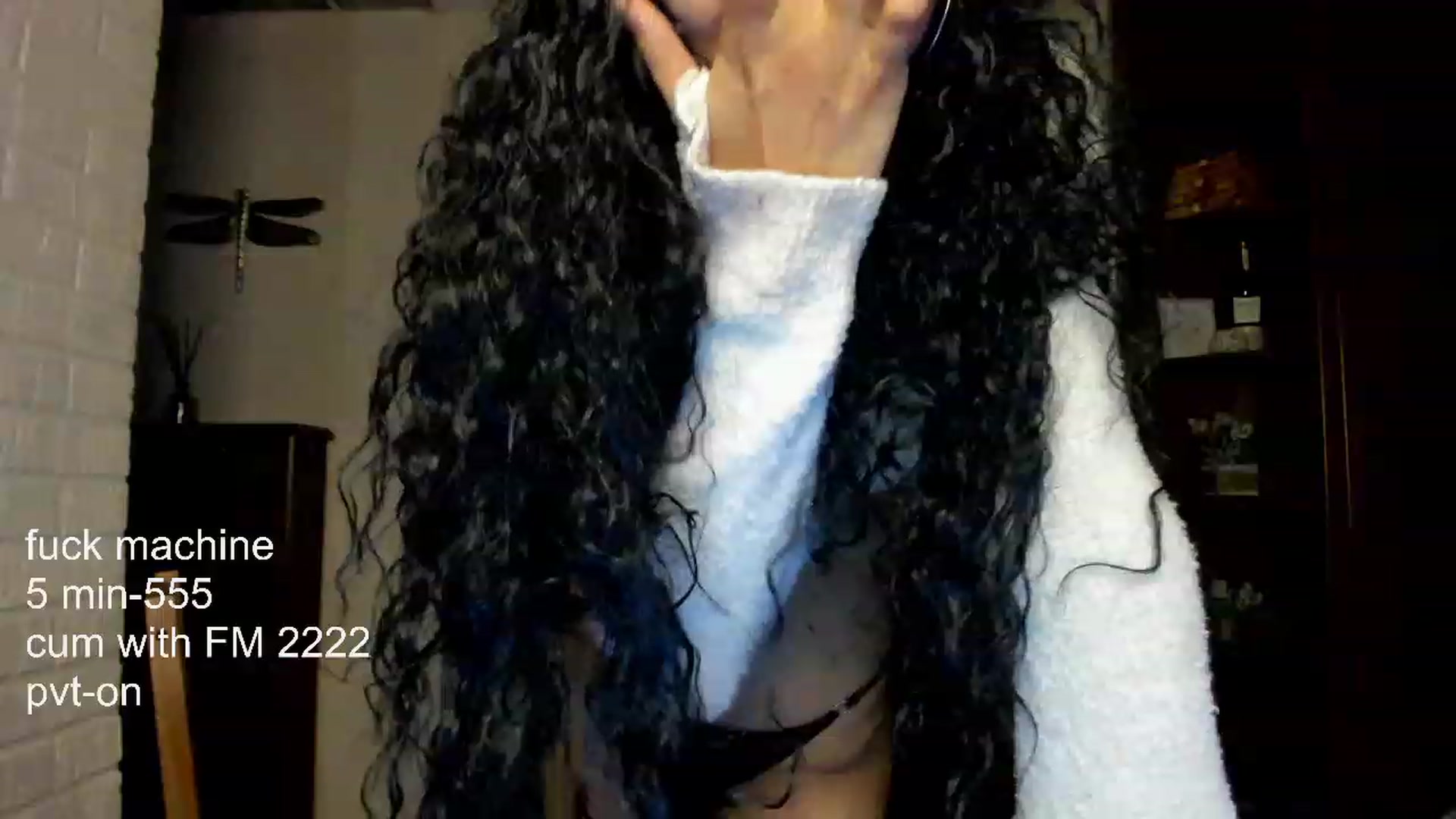 Gallery image thumbnail from PoofMe1's myfreecams stream on, 04/14/2023, 16:14 image 19 of 20