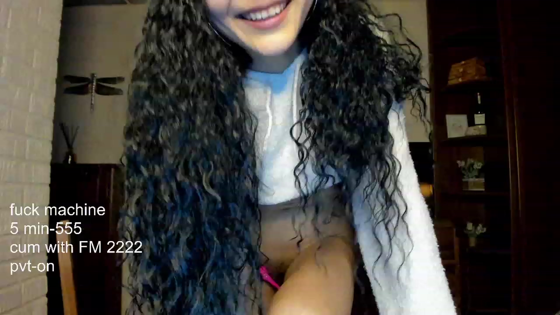 Gallery image thumbnail from PoofMe1's myfreecams stream on, 04/14/2023, 16:14 image 2 of 20