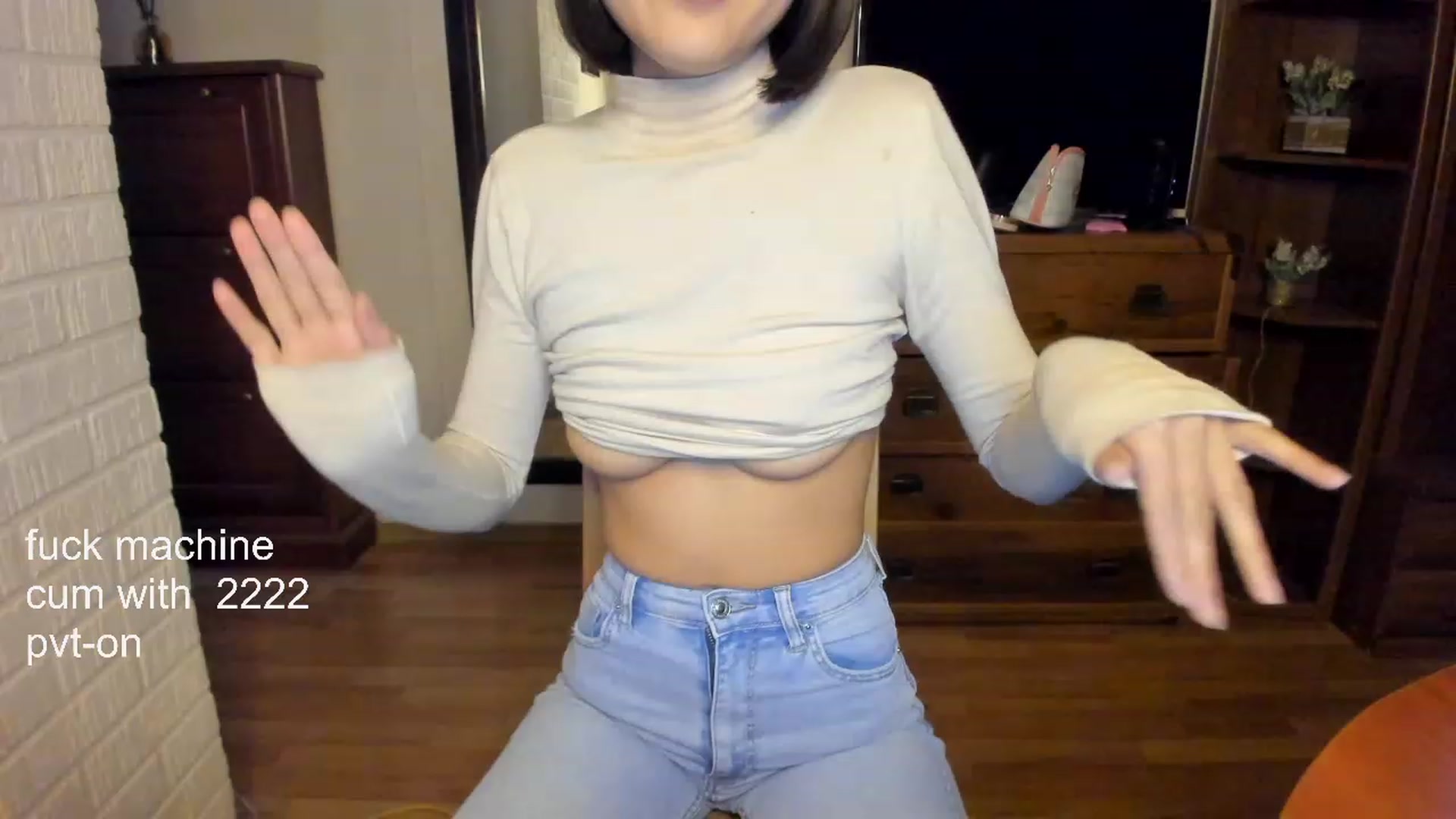 Gallery image thumbnail from PoofMe1's myfreecams stream on, 05/02/2023, 16:45 image 7 of 20