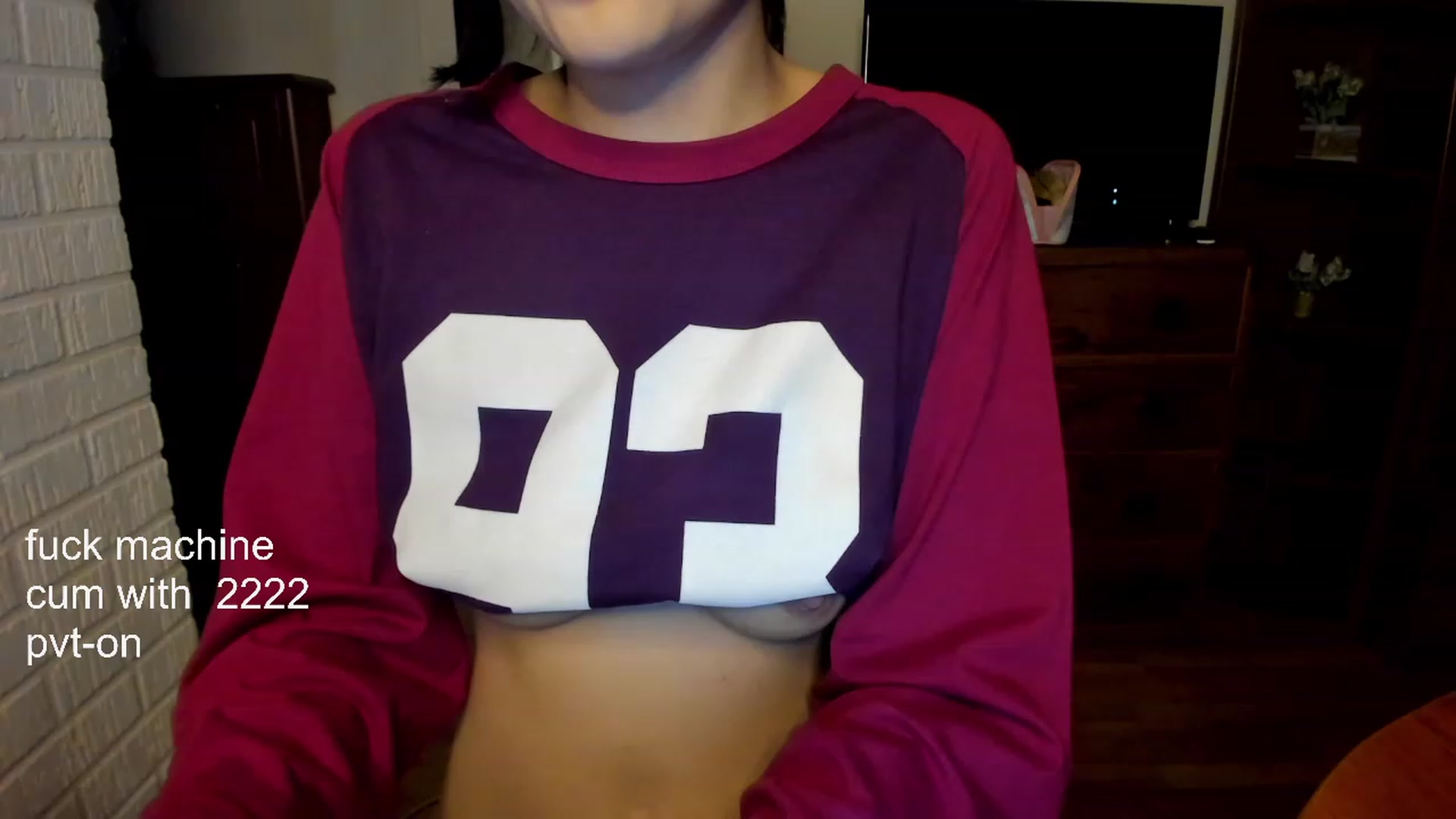 Gallery image thumbnail from PoofMe1's myfreecams stream on, 05/20/2023, 18:42 image 13 of 20