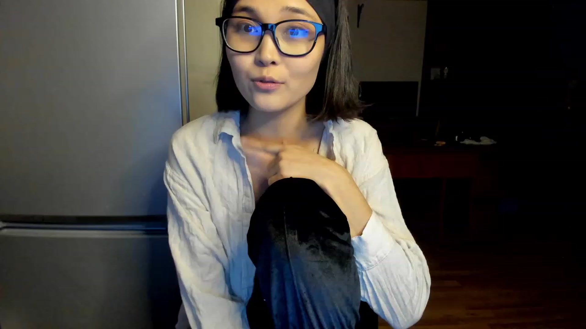 Gallery image thumbnail from PoofMe1's myfreecams stream on, 06/21/2023, 14:15 image 4 of 20
