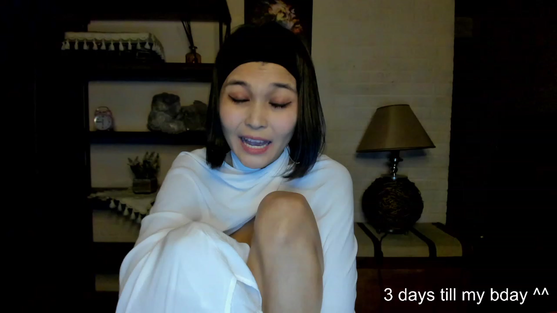 Gallery image thumbnail from PoofMe1's myfreecams stream on, 06/26/2023, 16:05 image 16 of 20