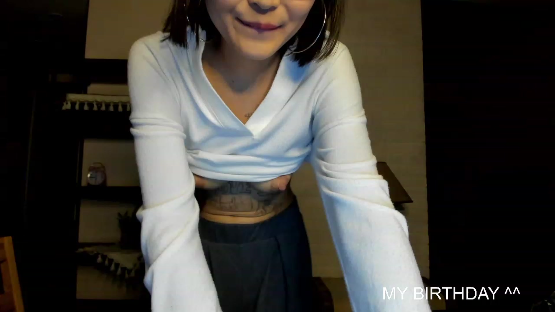 Gallery image thumbnail from PoofMe1's myfreecams stream on, 07/03/2023, 16:46 image 9 of 20