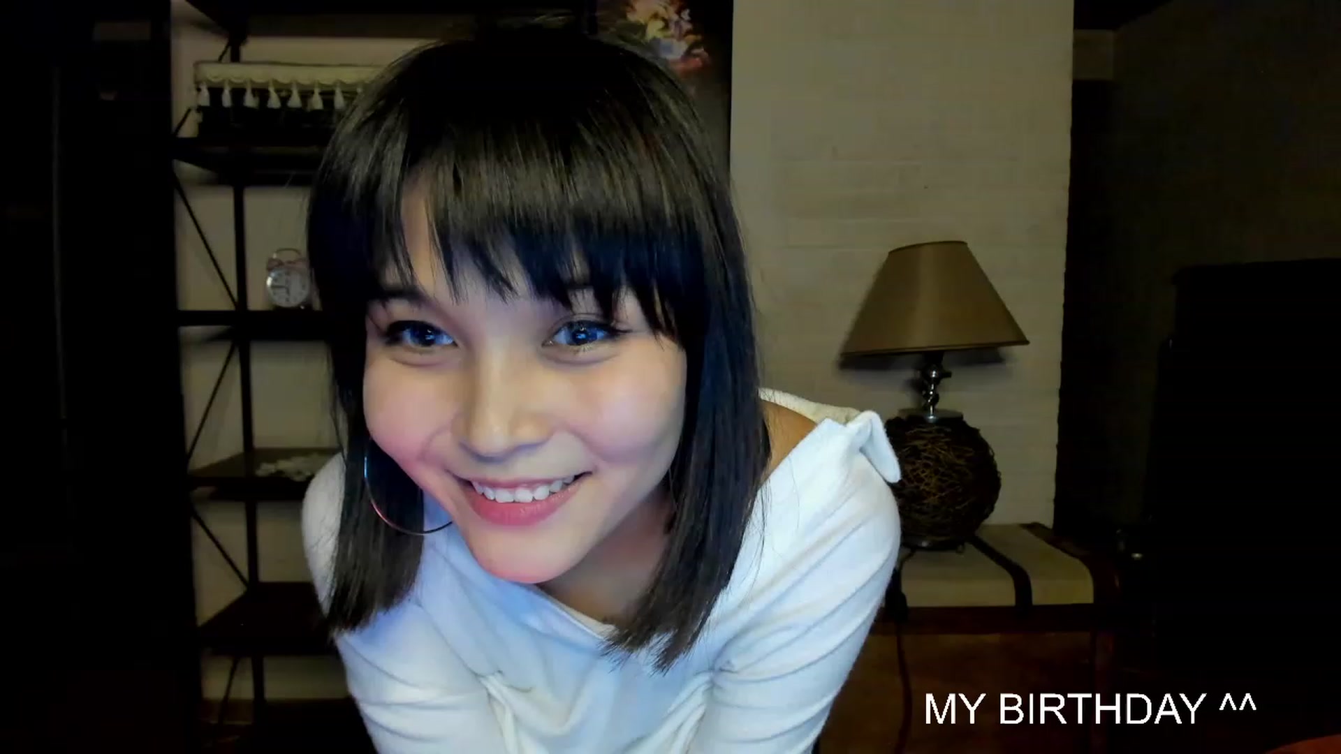 Gallery image thumbnail from PoofMe1's myfreecams stream on, 07/04/2023, 15:27 image 7 of 20