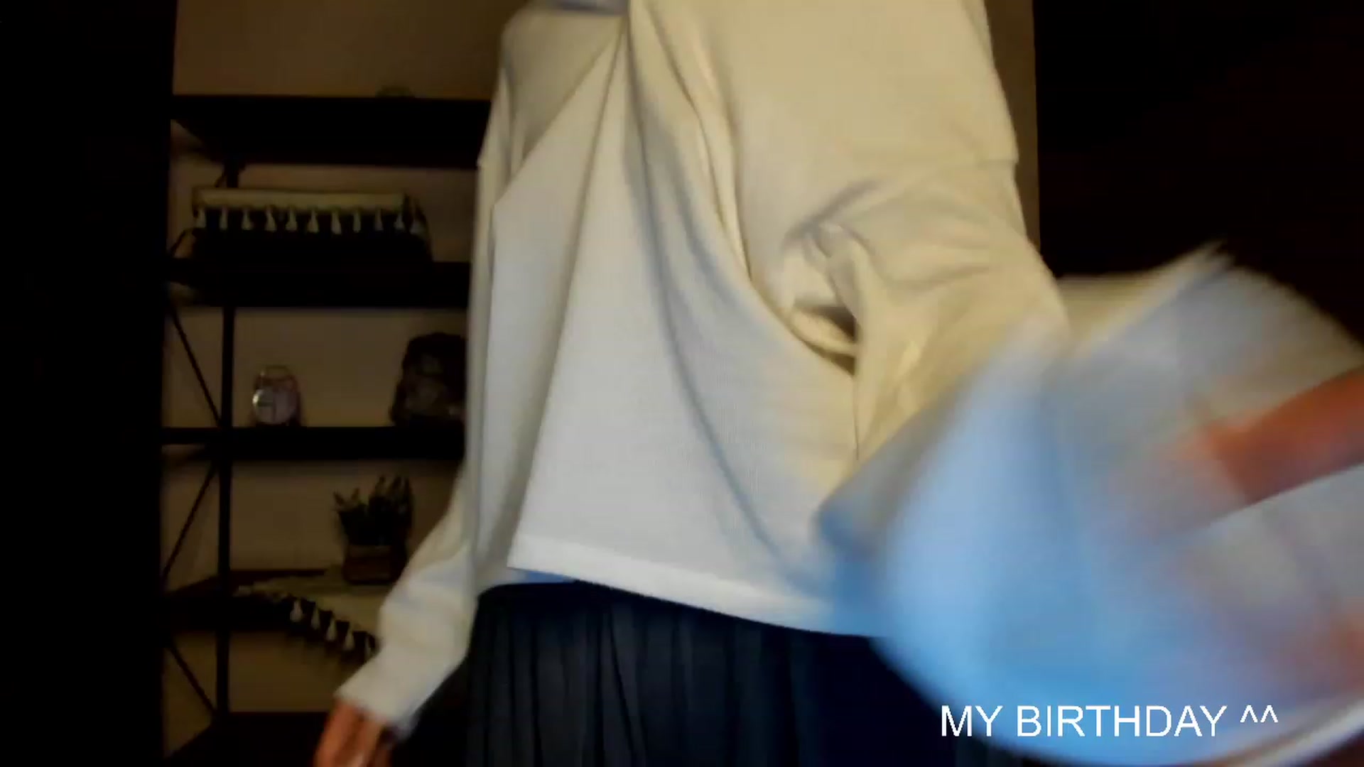 Gallery image thumbnail from PoofMe1's myfreecams stream on, 07/04/2023, 15:27 image 11 of 20