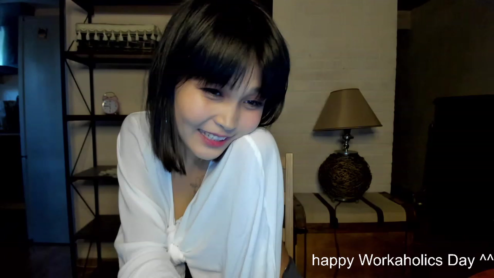 Gallery image thumbnail from PoofMe1's myfreecams stream on, 07/05/2023, 13:53 image 3 of 20