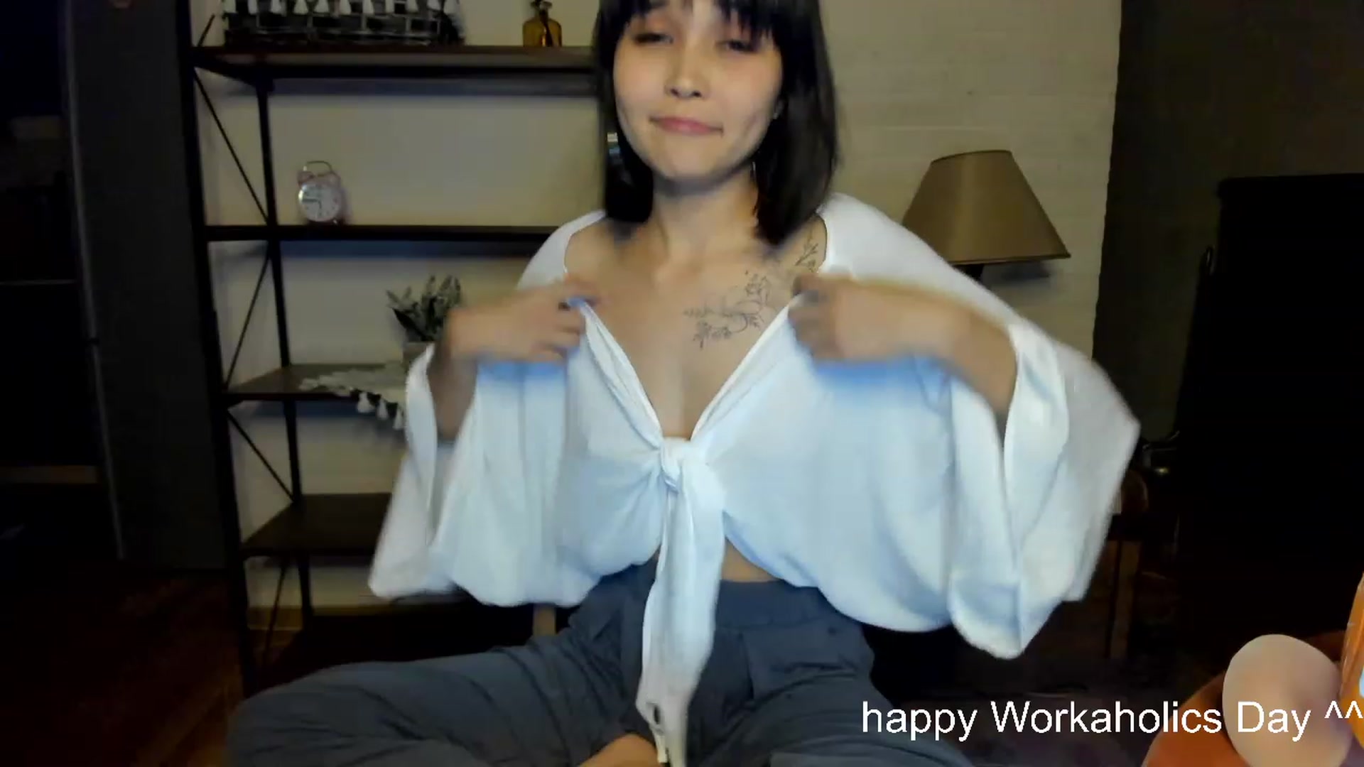 Gallery image thumbnail from PoofMe1's myfreecams stream on, 07/05/2023, 15:38 image 18 of 20