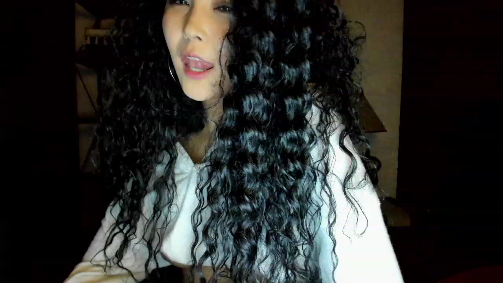 Gallery image thumbnail from PoofMe1's myfreecams stream on, 07/07/2023, 15:19 image 7 of 20