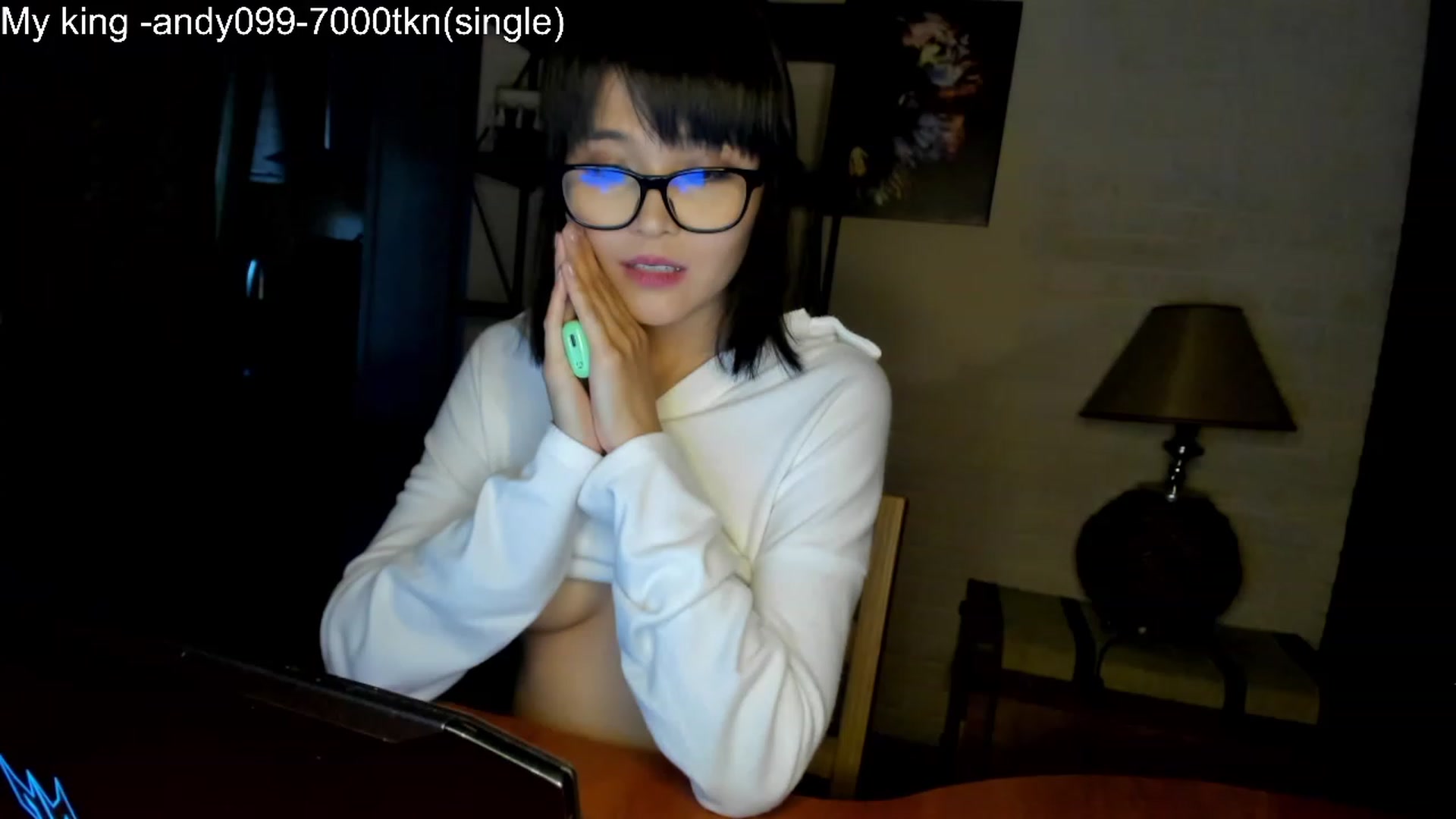 Gallery image thumbnail from PoofMe1's myfreecams stream on, 07/13/2023, 15:20 image 8 of 20