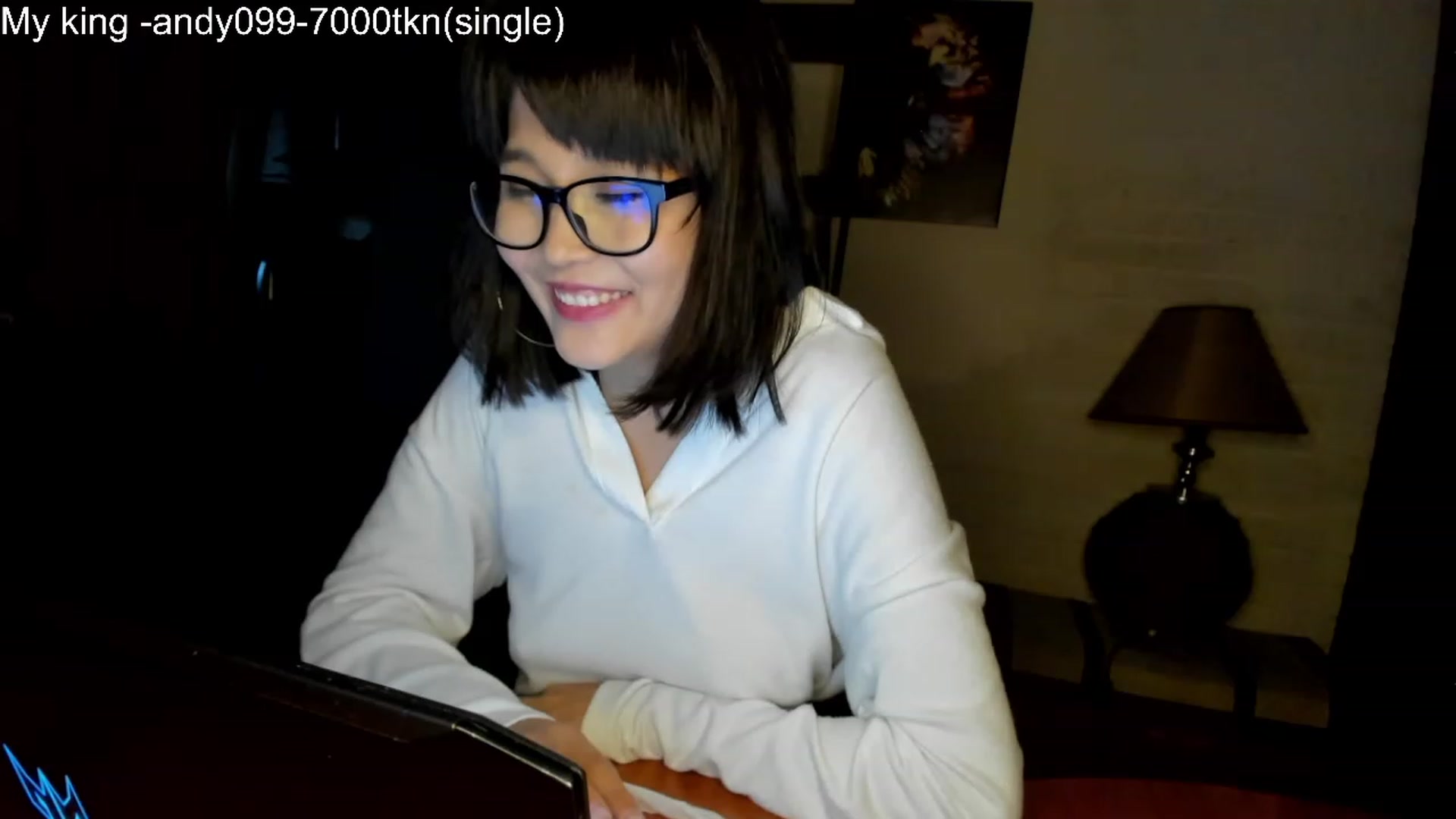 Gallery image thumbnail from PoofMe1's myfreecams stream on, 07/13/2023, 15:20 image 10 of 20