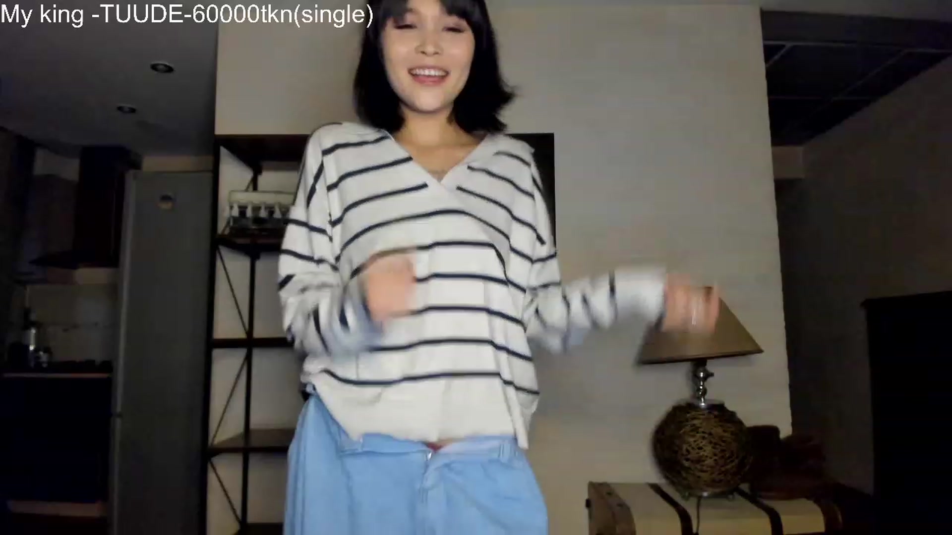 Gallery image thumbnail from PoofMe1's myfreecams stream on, 07/24/2023, 15:06 image 6 of 20