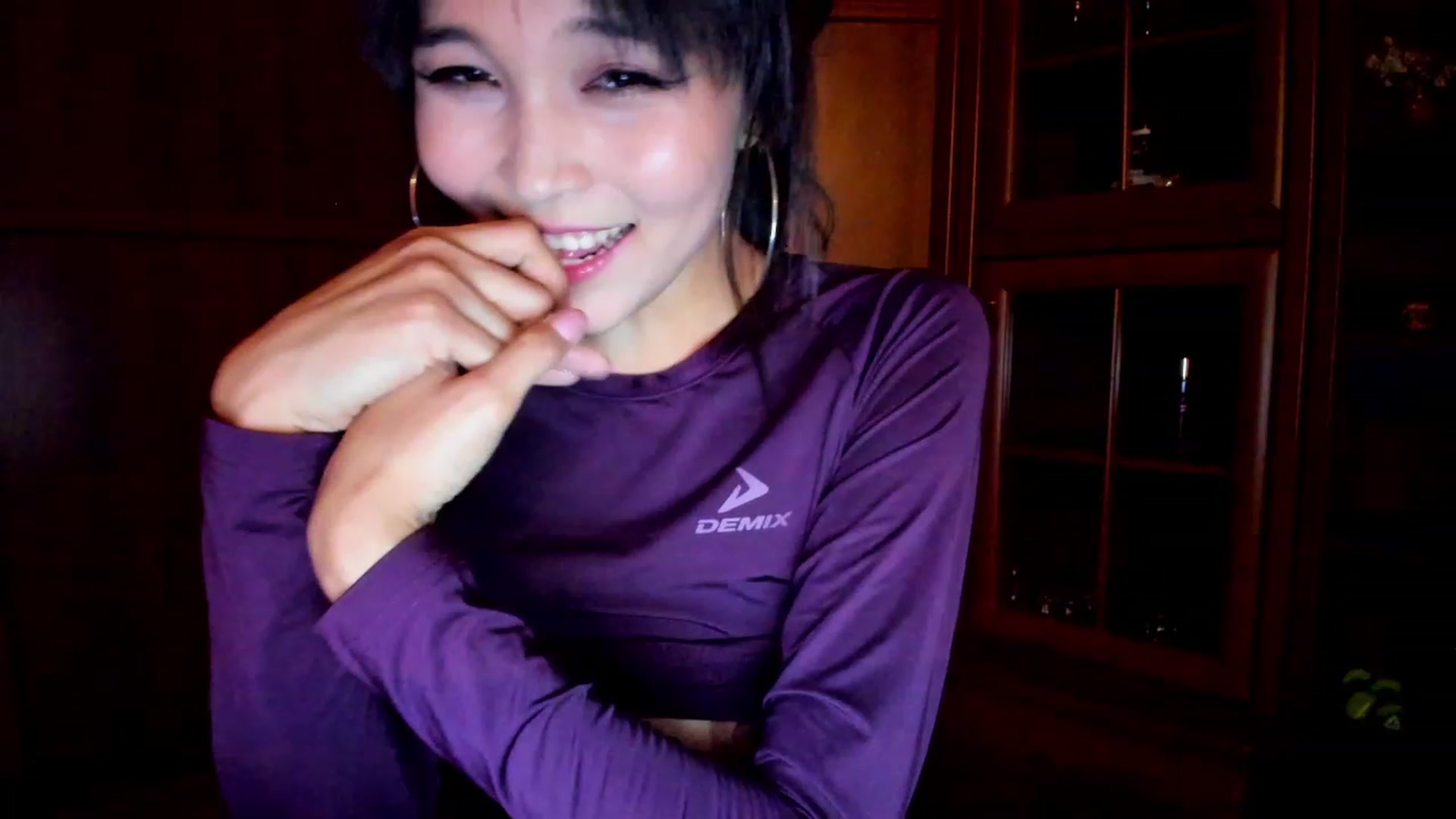 Gallery image thumbnail from PoofMe1's myfreecams stream on, 07/27/2023, 17:30 image 12 of 20