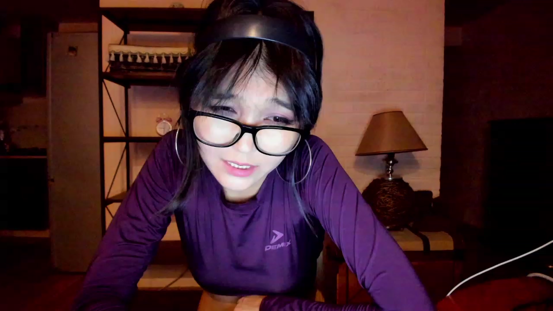Gallery image thumbnail from PoofMe1's myfreecams stream on, 07/27/2023, 19:22 image 16 of 20