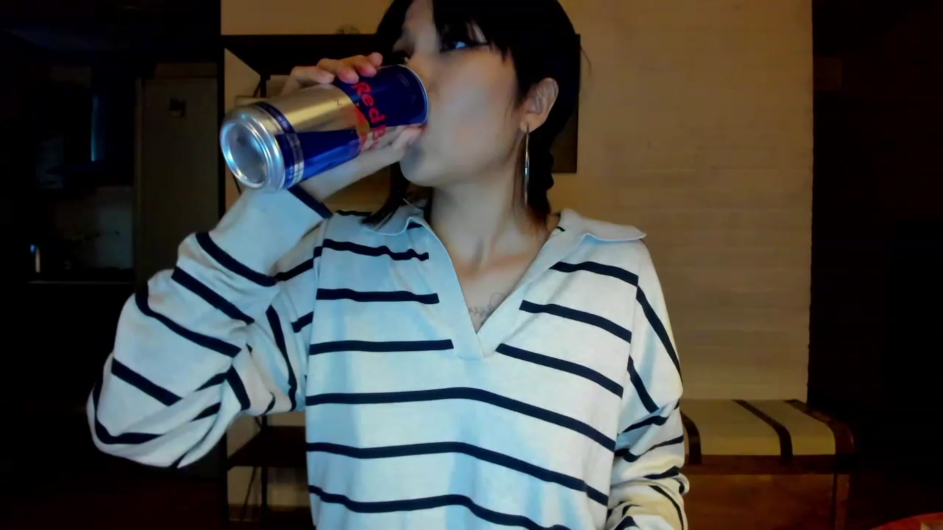 Gallery image thumbnail from PoofMe1's myfreecams stream on, 07/30/2023, 14:35 image 5 of 20