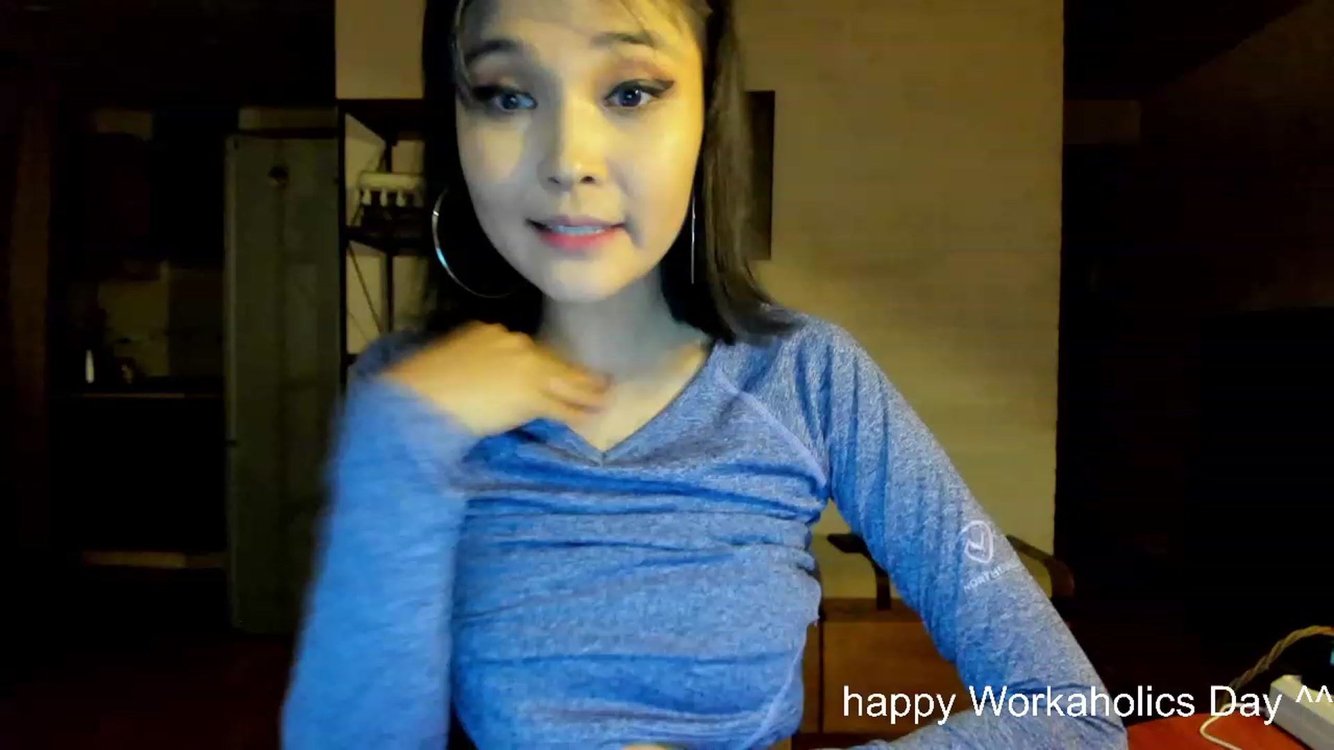 Gallery image thumbnail from PoofMe1's myfreecams stream on, 08/05/2023, 18:53 image 19 of 20
