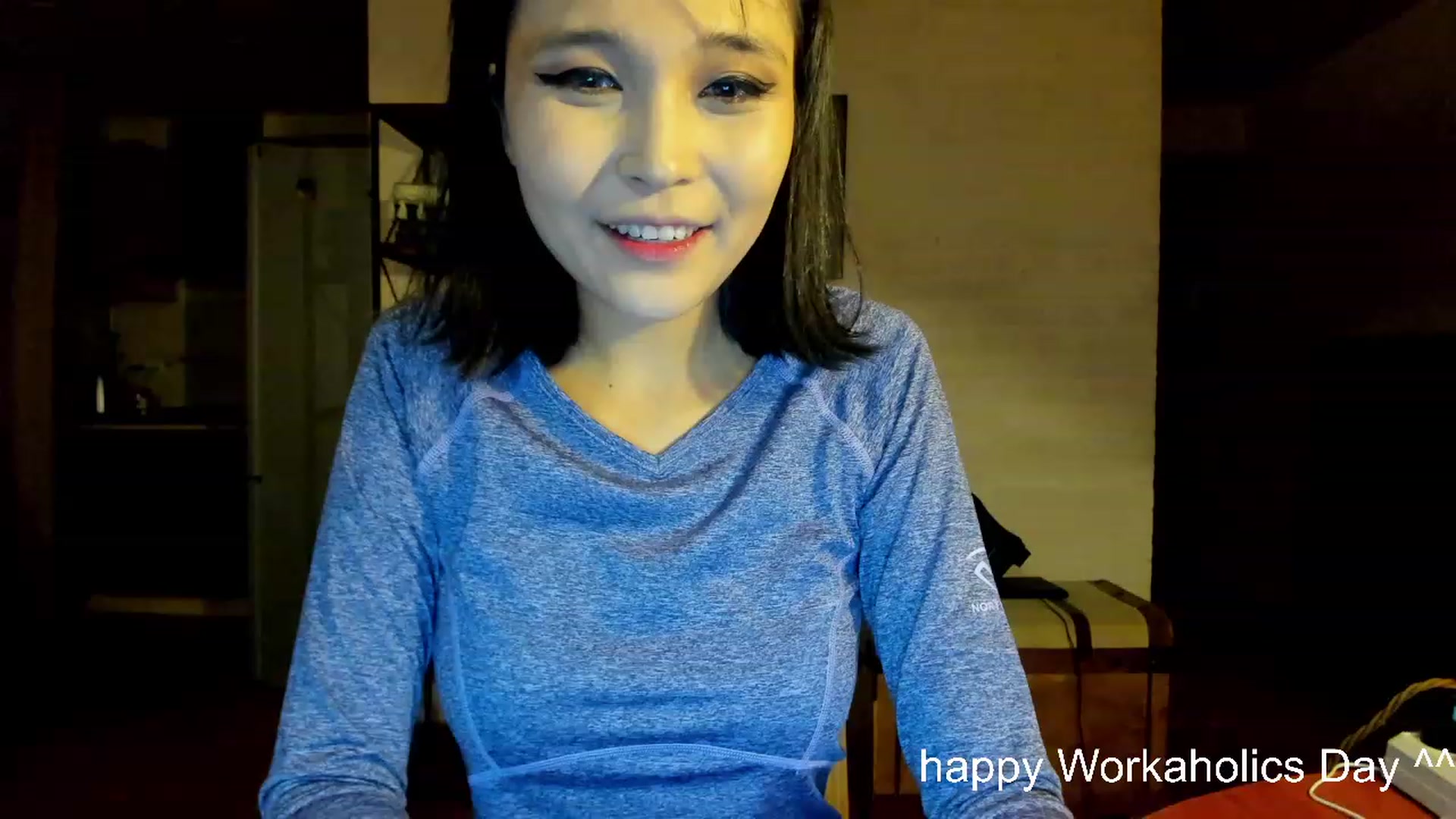 Gallery image thumbnail from PoofMe1's myfreecams stream on, 08/05/2023, 18:53 image 8 of 20
