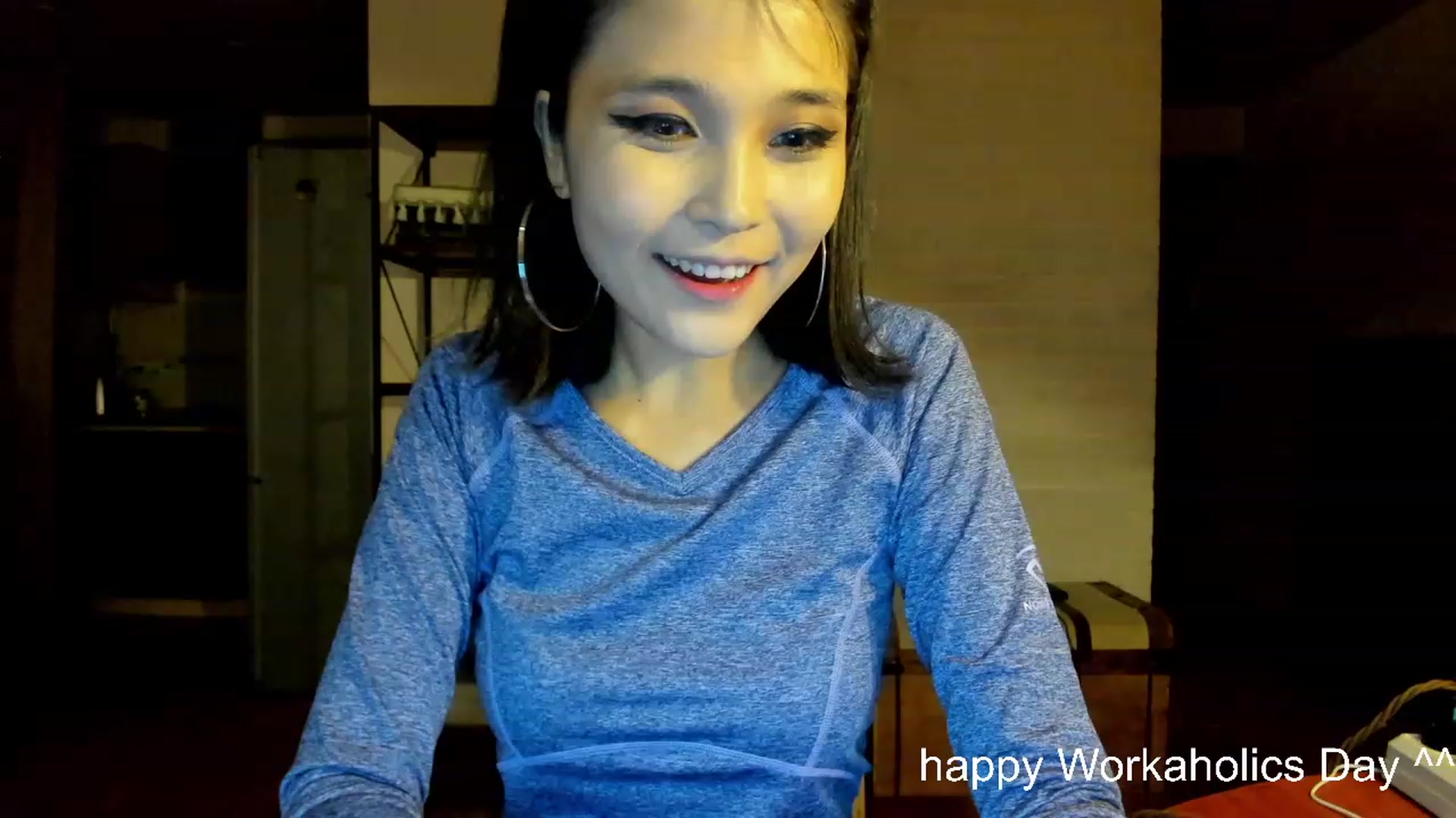 Gallery image thumbnail from PoofMe1's myfreecams stream on, 08/05/2023, 18:53 image 13 of 20