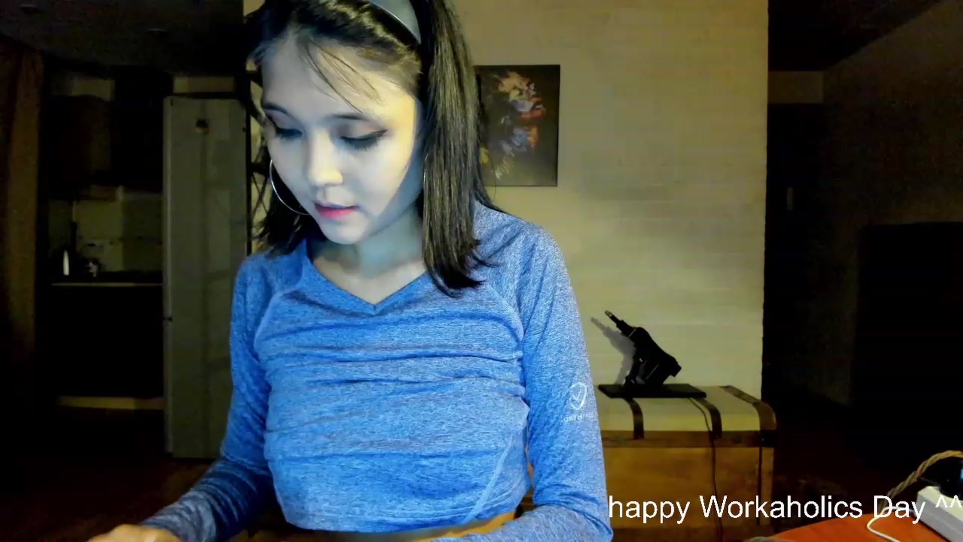 Gallery image thumbnail from PoofMe1's myfreecams stream on, 08/05/2023, 18:53 image 18 of 20
